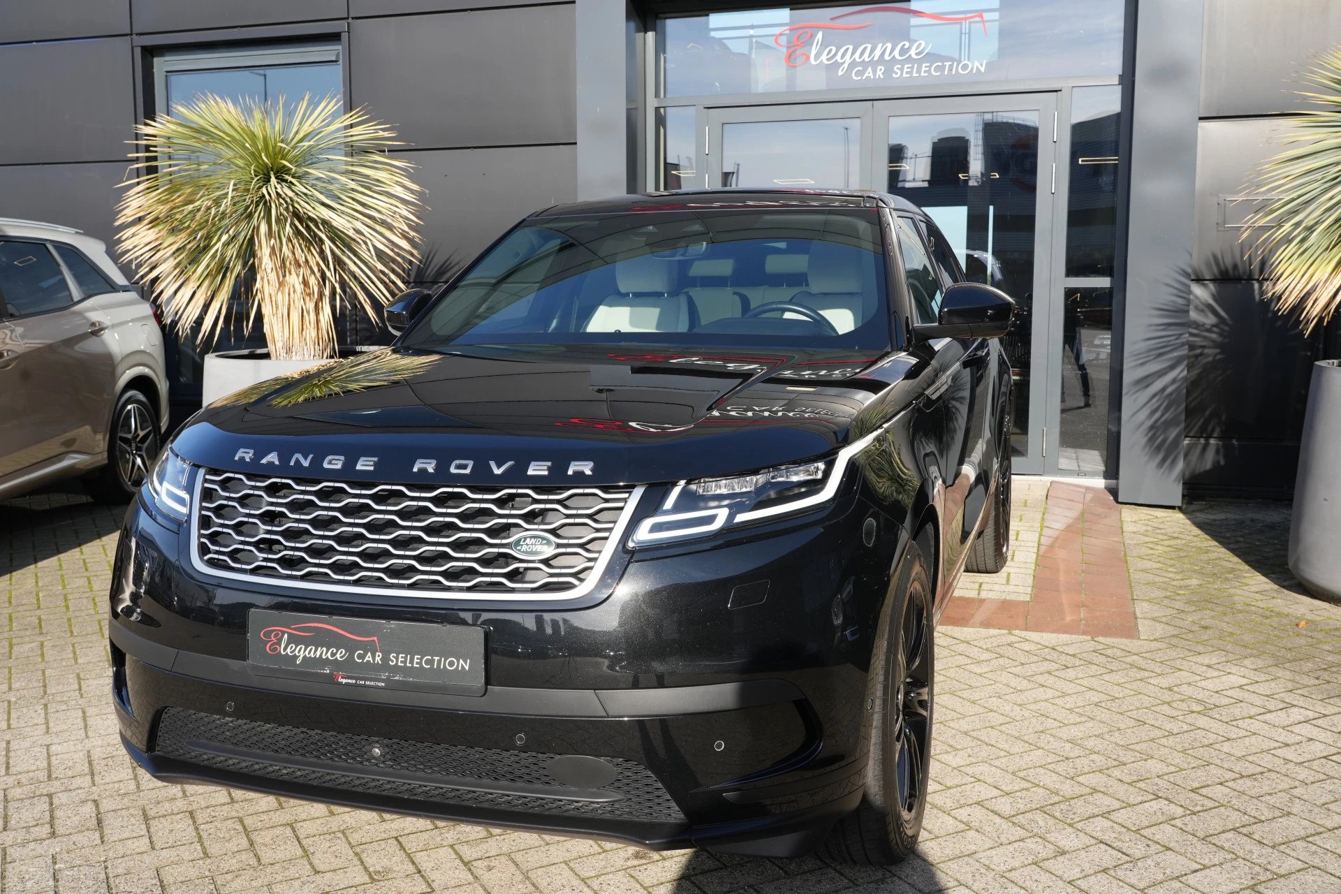 Hoofdafbeelding Land Rover Range Rover Velar