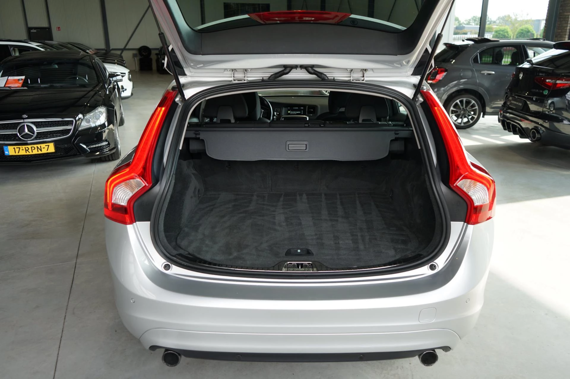 Hoofdafbeelding Volvo V60