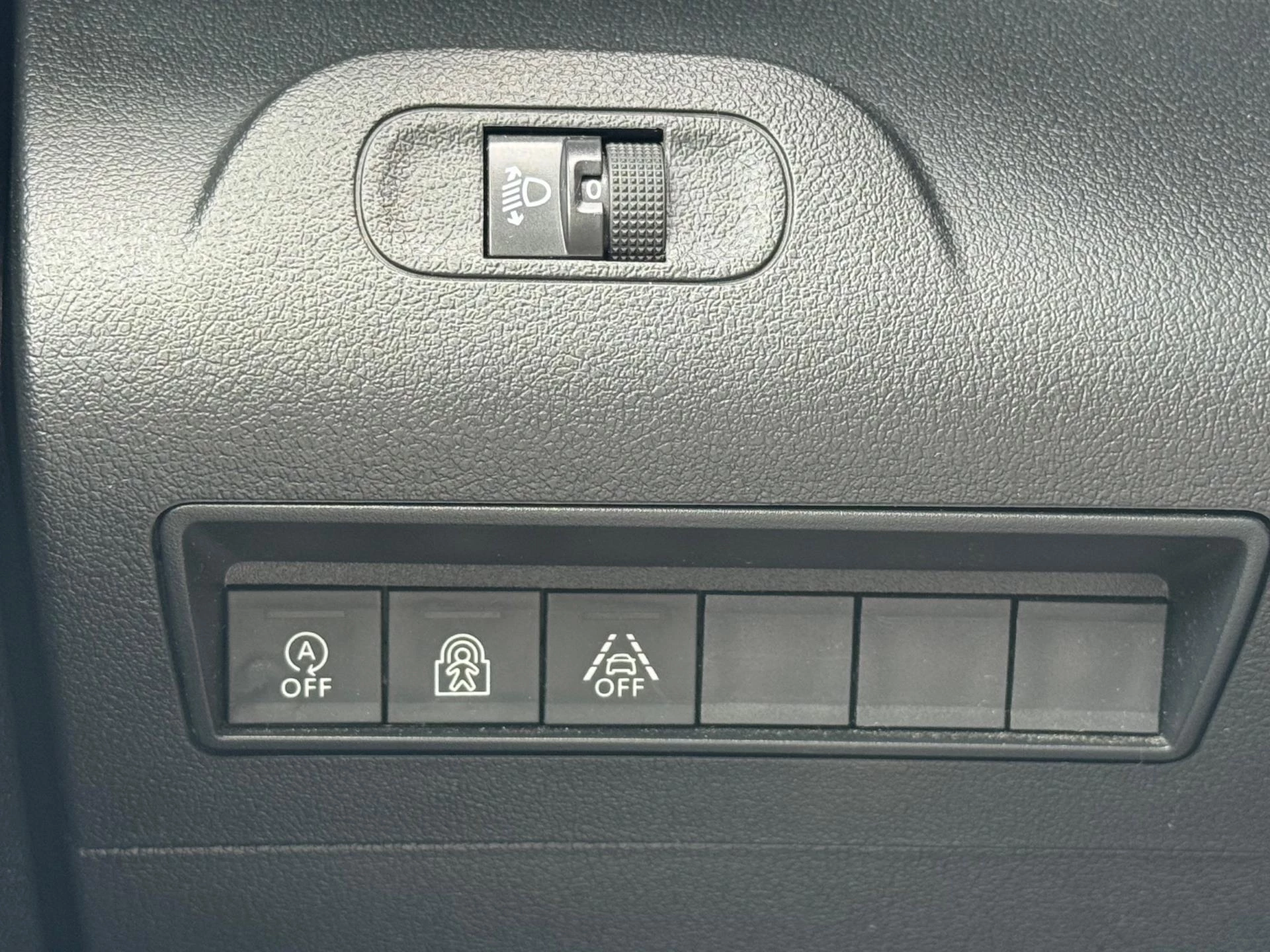Hoofdafbeelding Peugeot Rifter