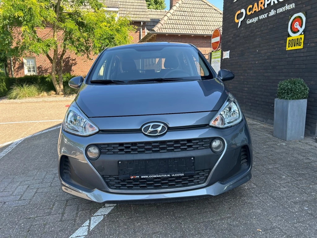 Hoofdafbeelding Hyundai i10