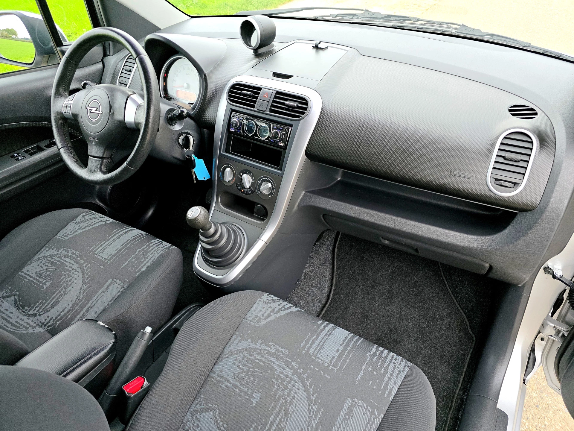 Hoofdafbeelding Opel Agila