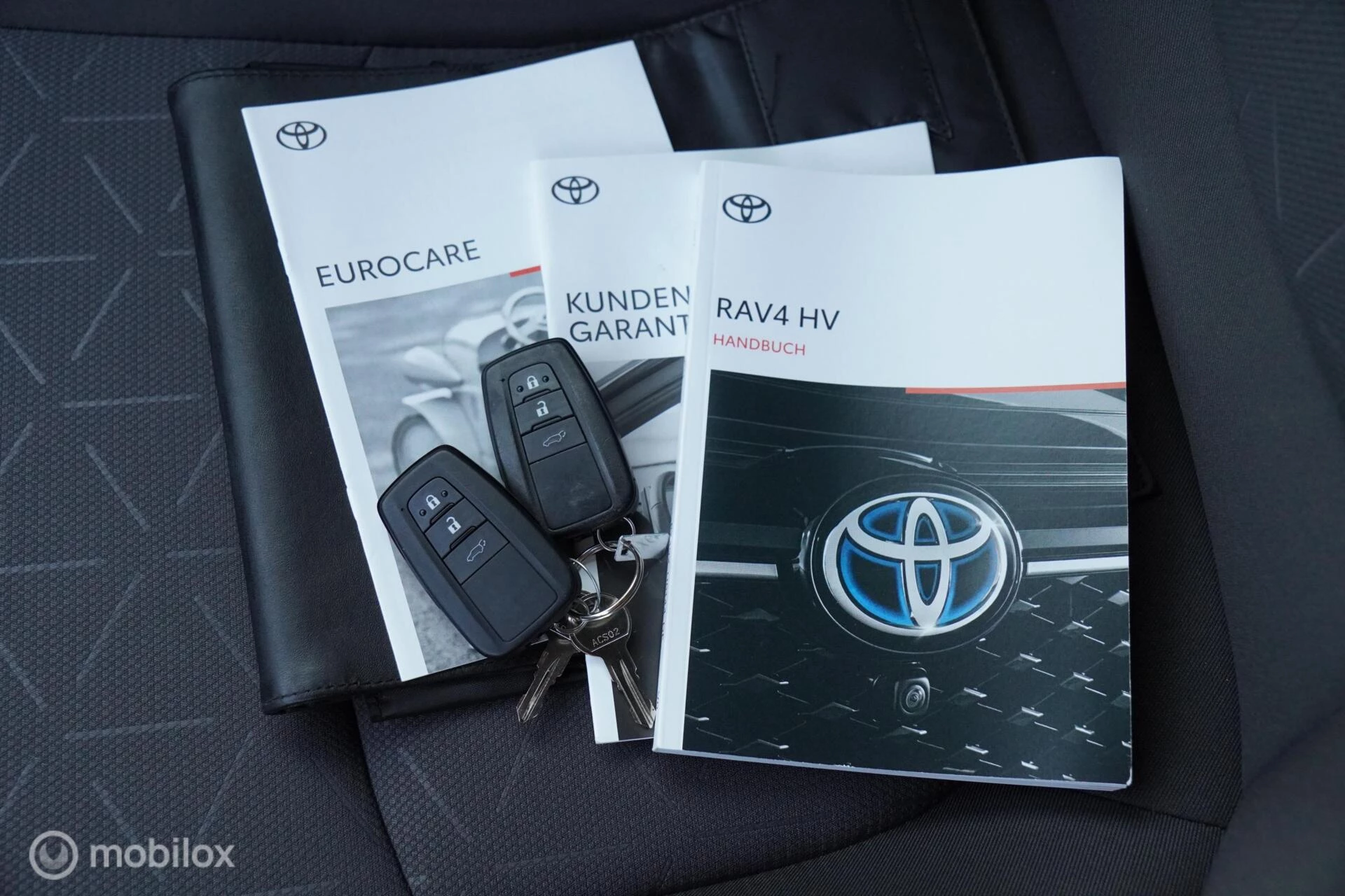 Hoofdafbeelding Toyota RAV4