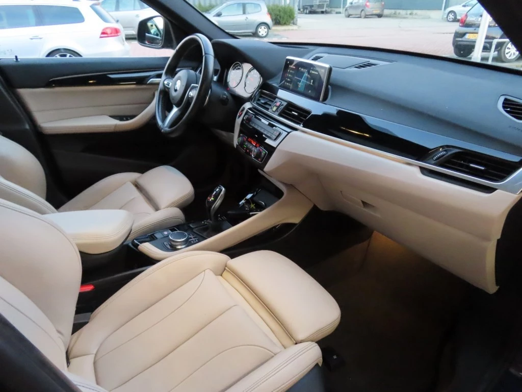 Hoofdafbeelding BMW X1