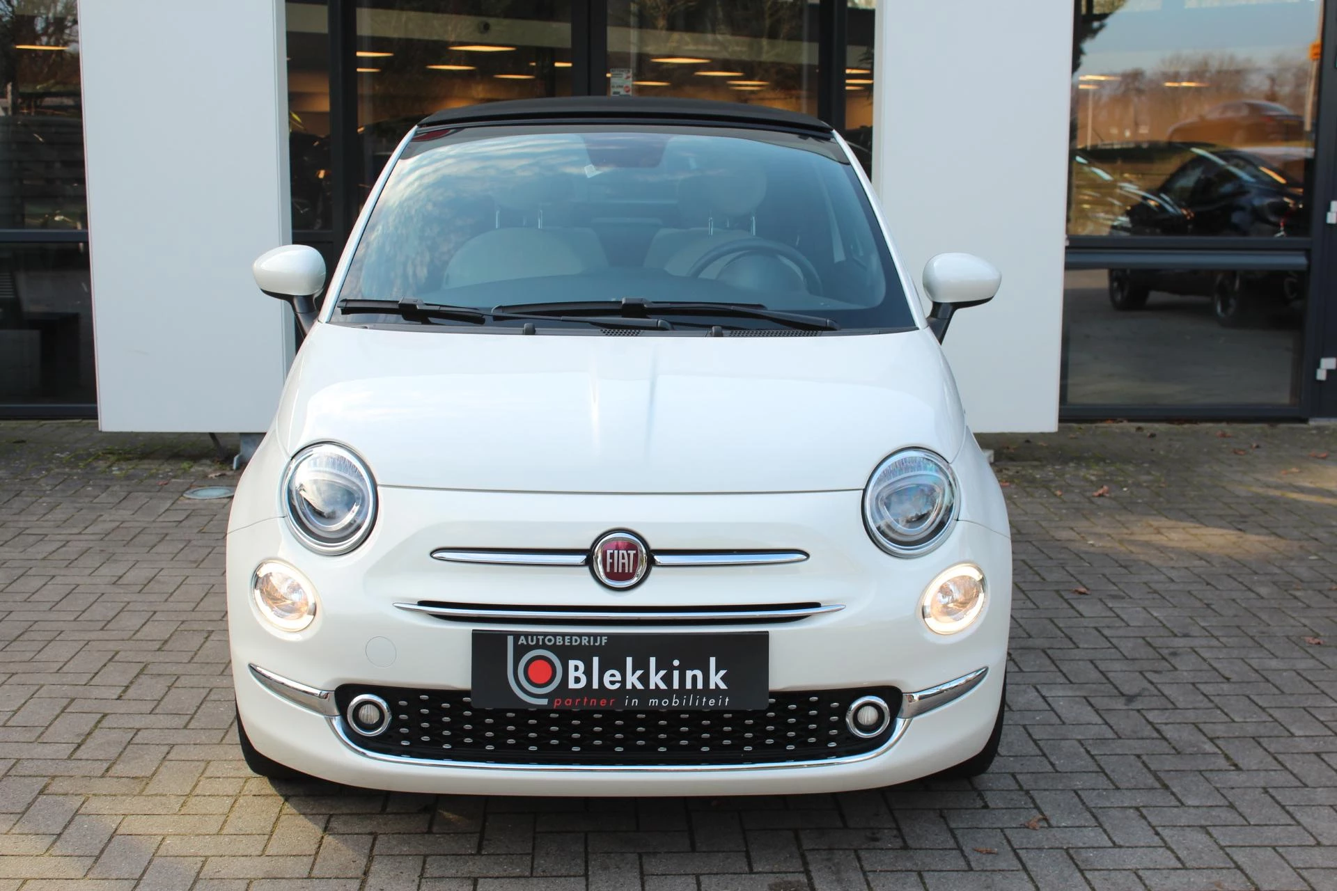 Hoofdafbeelding Fiat 500C