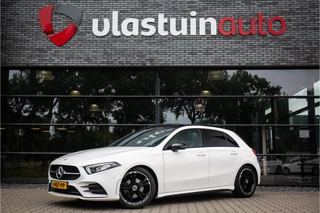 Hoofdafbeelding Mercedes-Benz A-Klasse Mercedes-Benz A-Klasse 200 Business Solution, Edition 1 AMG Upgrade , Pano dak, Adap. cruise, Sfeerverlichting,