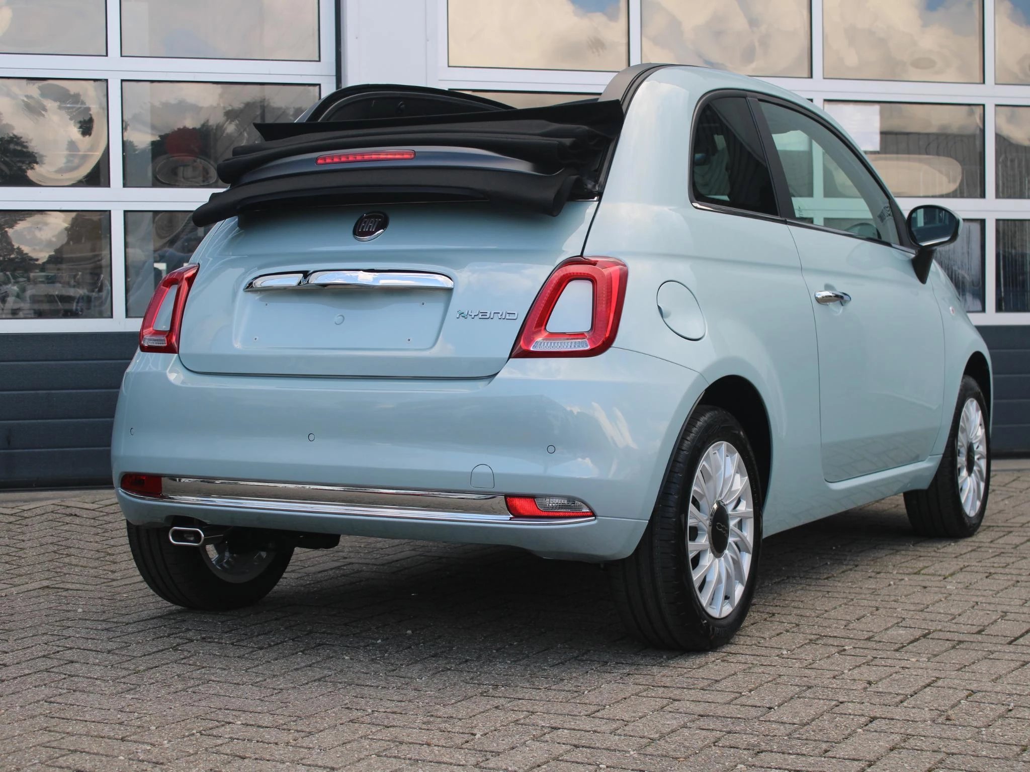 Hoofdafbeelding Fiat 500C