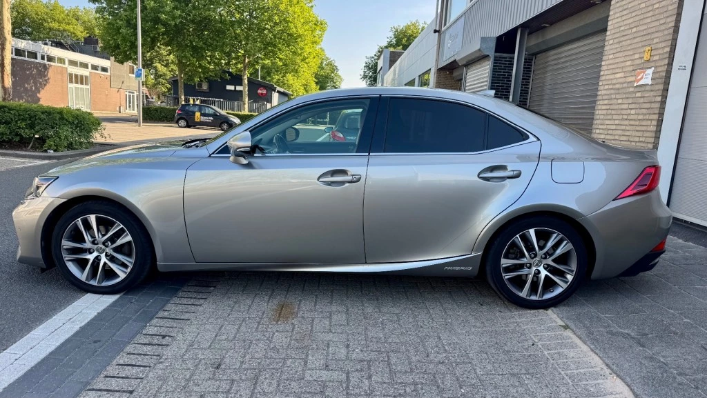 Hoofdafbeelding Lexus IS