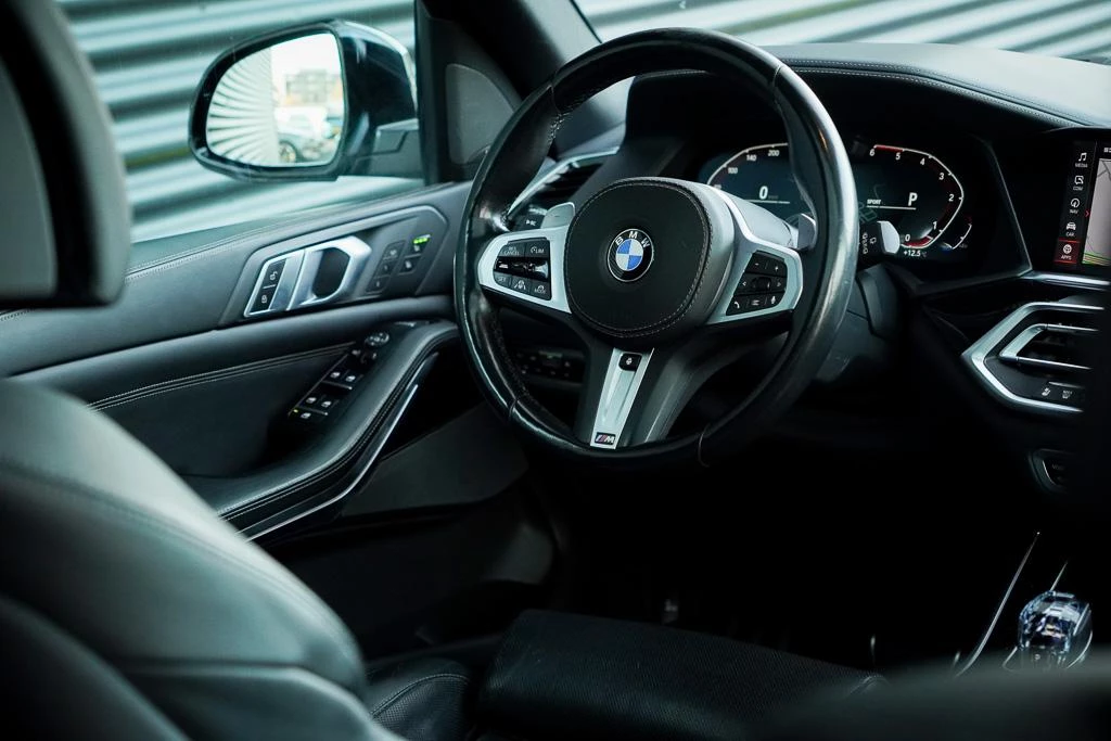 Hoofdafbeelding BMW X5