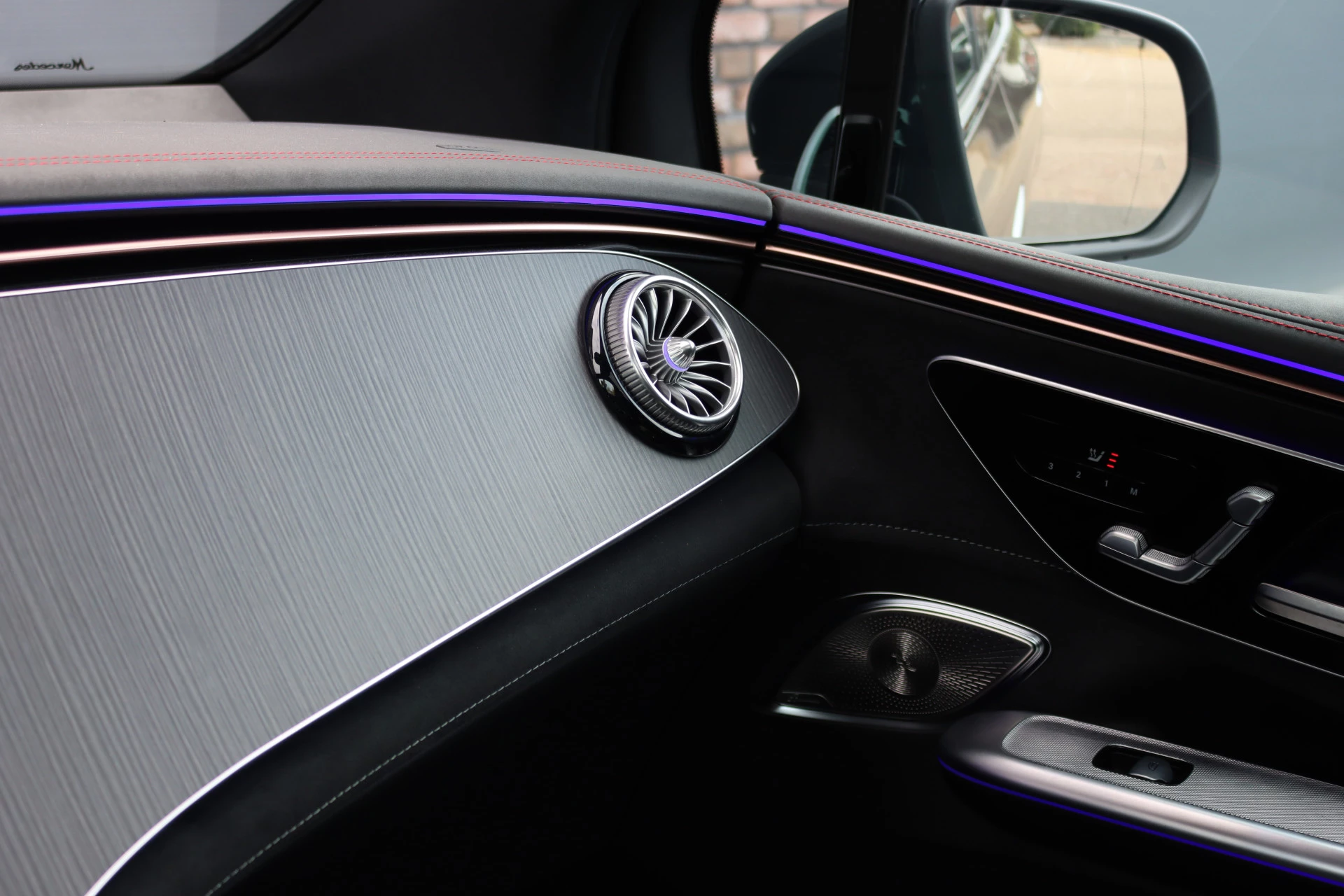 Hoofdafbeelding Mercedes-Benz EQE