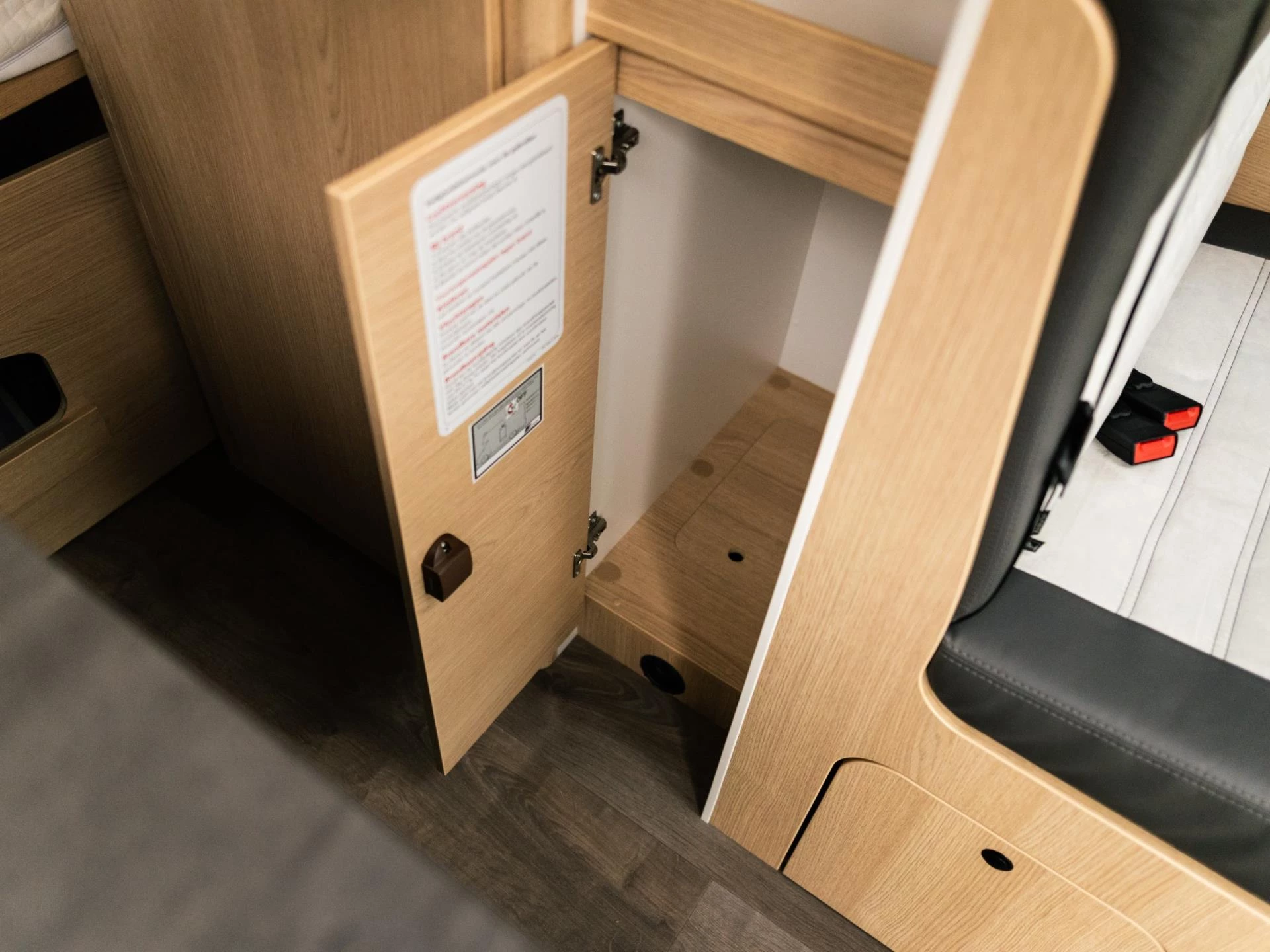 Hoofdafbeelding Sunlight Cliff 600