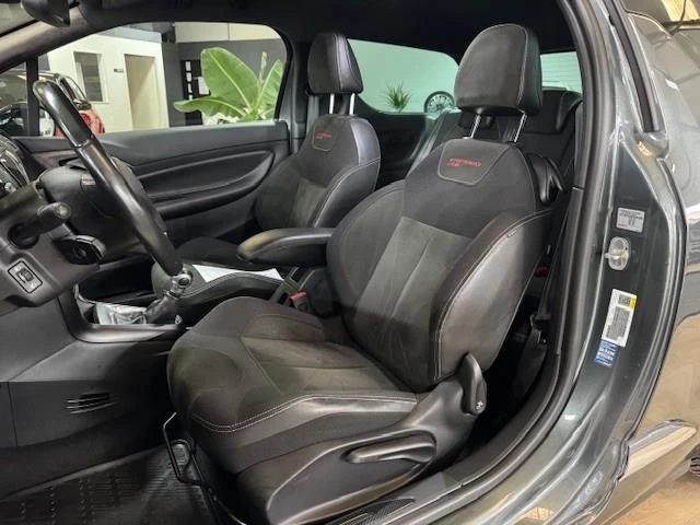 Hoofdafbeelding DS DS 3