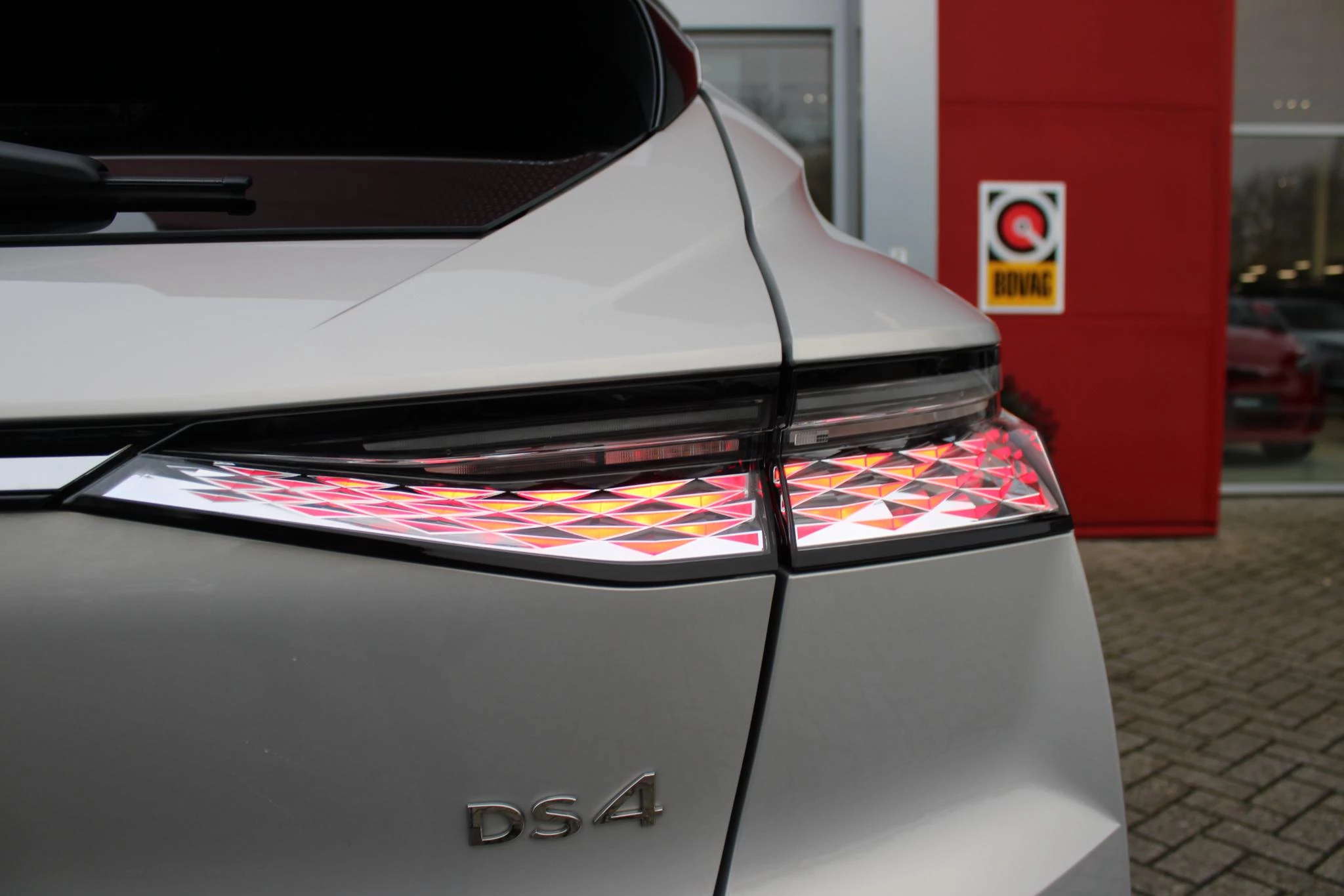 Hoofdafbeelding DS DS 4