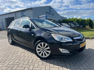 Opel Astra Sports Tourer 1.4 Cosmo 2011 Leer Cruise Clima