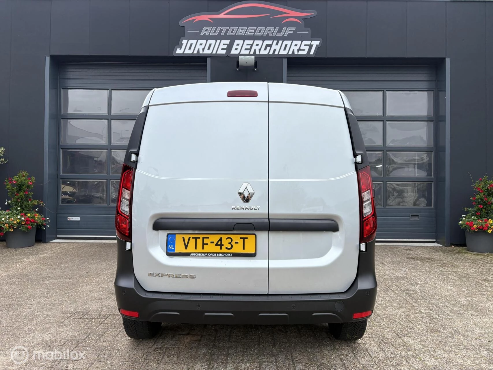 Hoofdafbeelding Renault Express