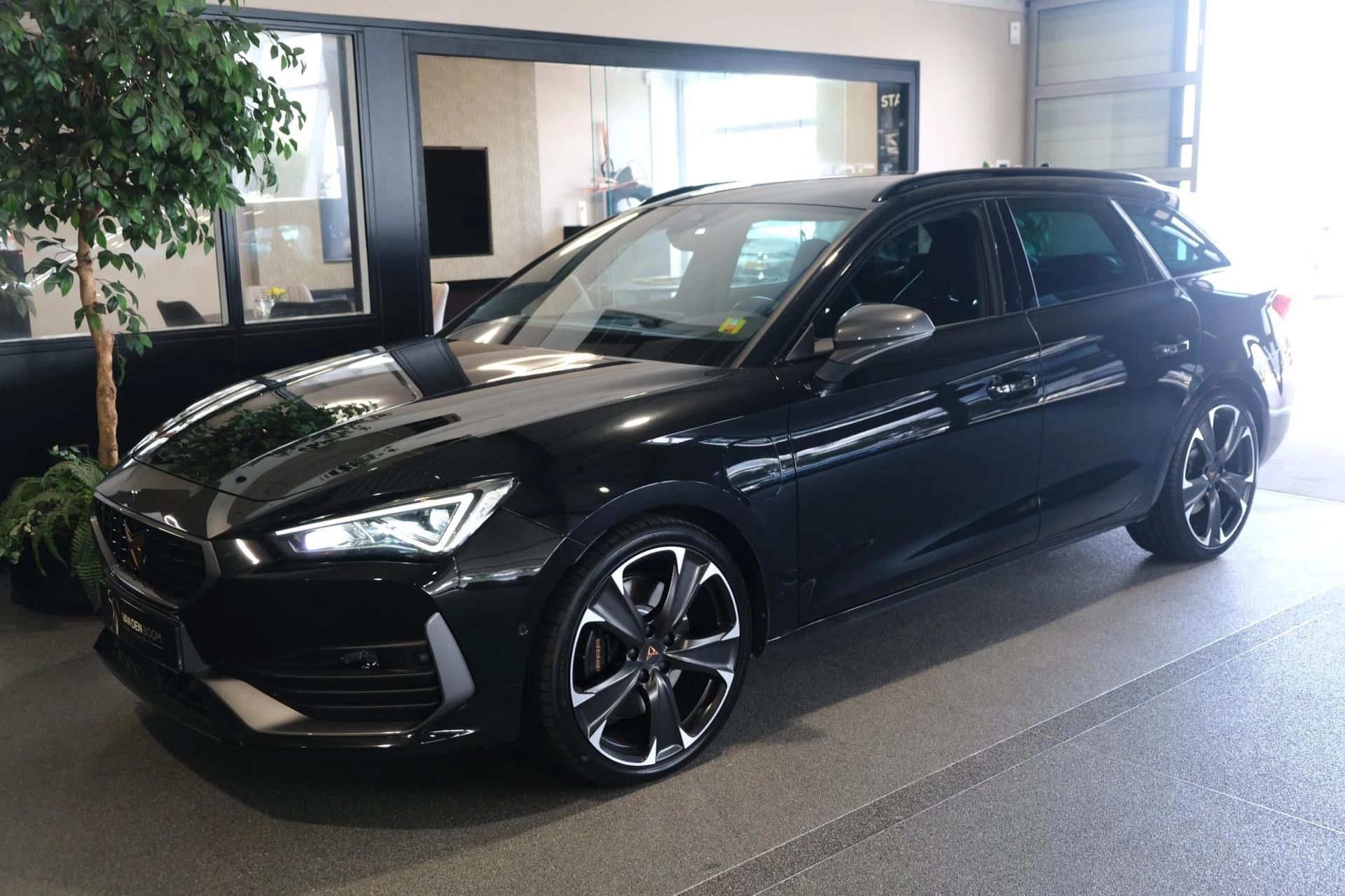 Hoofdafbeelding CUPRA Leon Sportstourer
