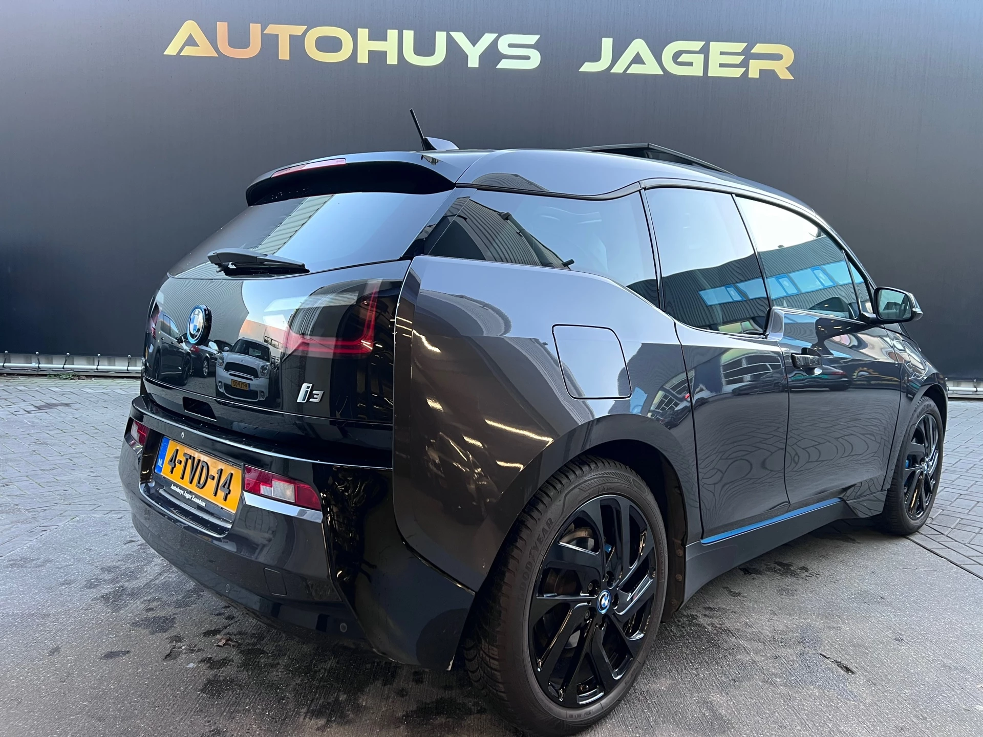 Hoofdafbeelding BMW i3