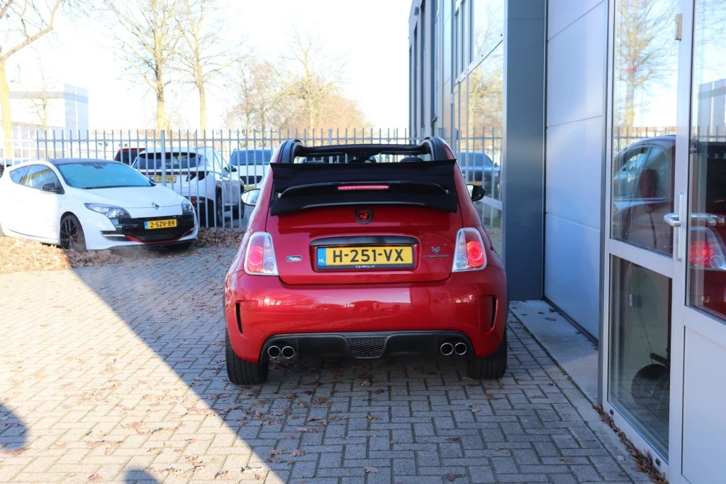 Hoofdafbeelding Fiat 500C