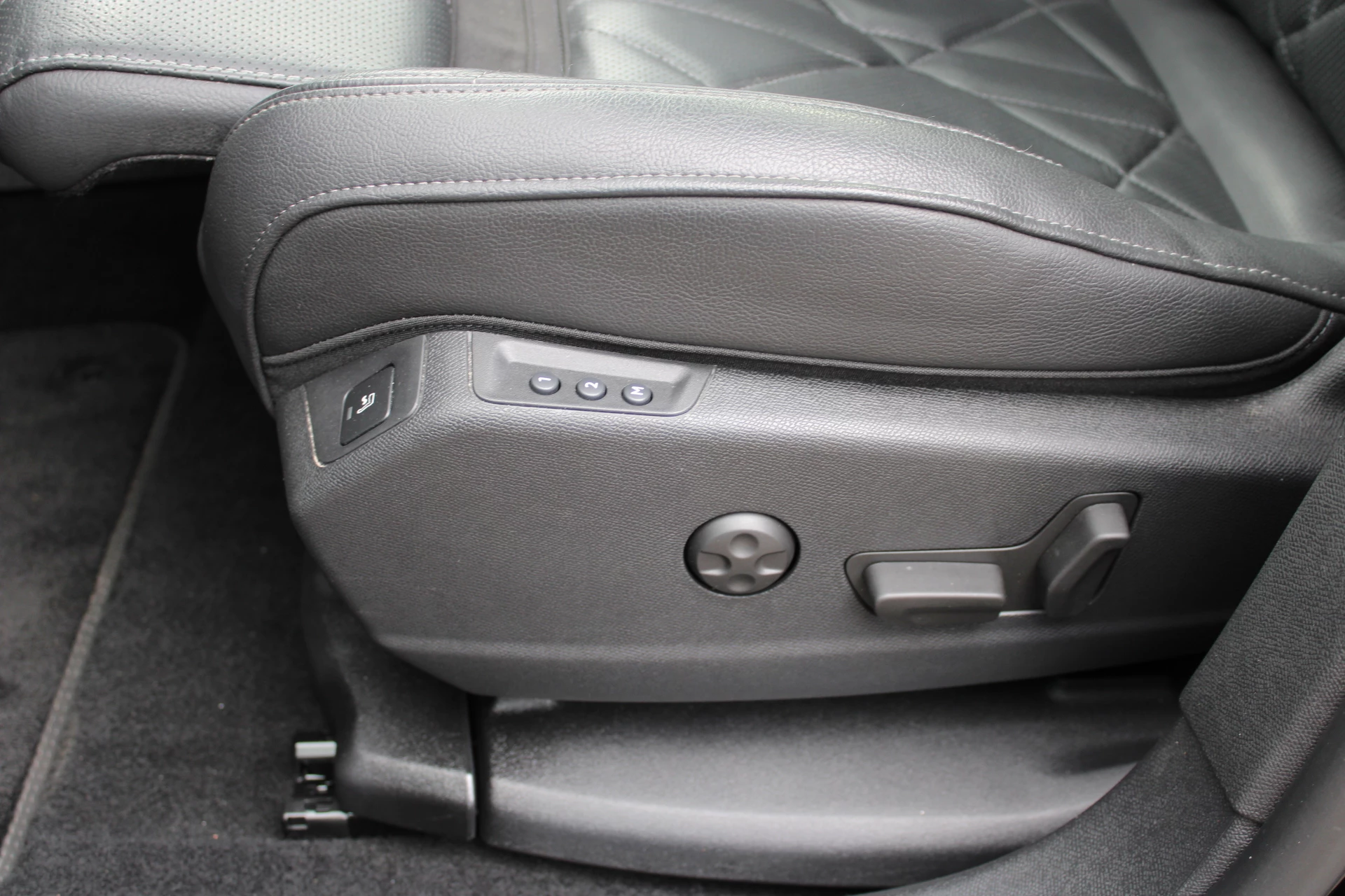 Hoofdafbeelding DS DS 7