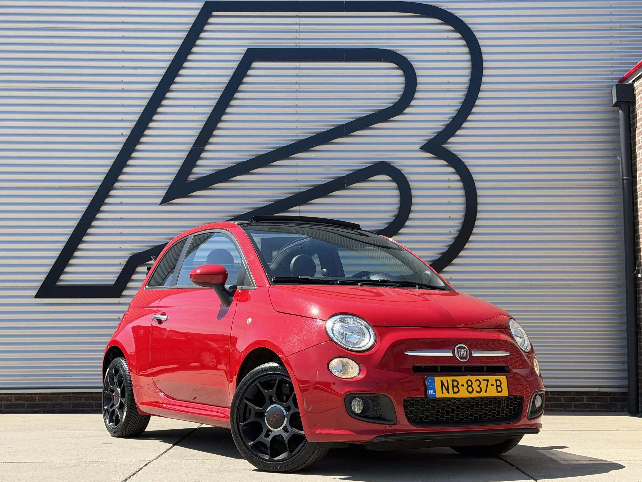 Hoofdafbeelding Fiat 500C