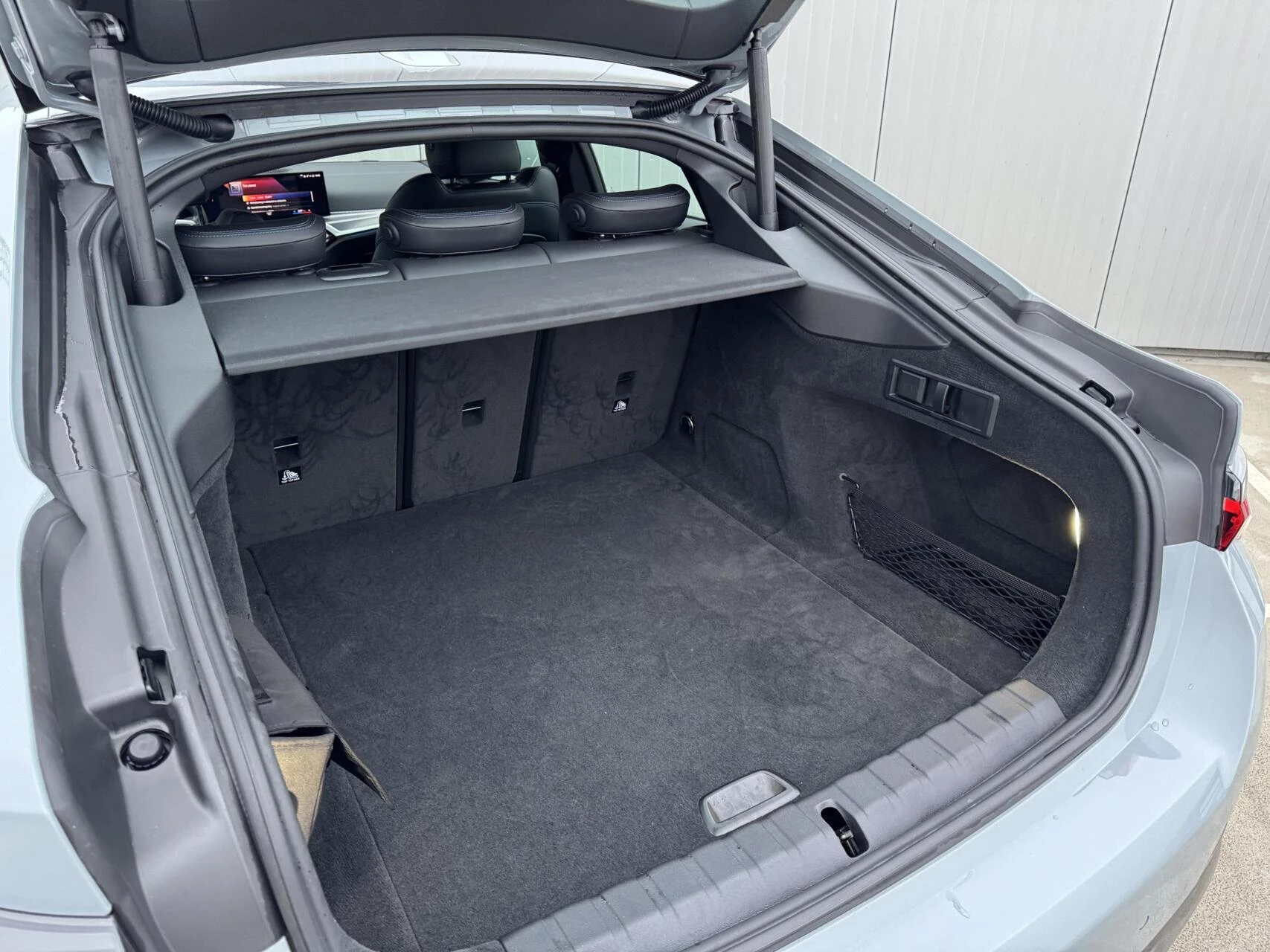 Hoofdafbeelding BMW i4