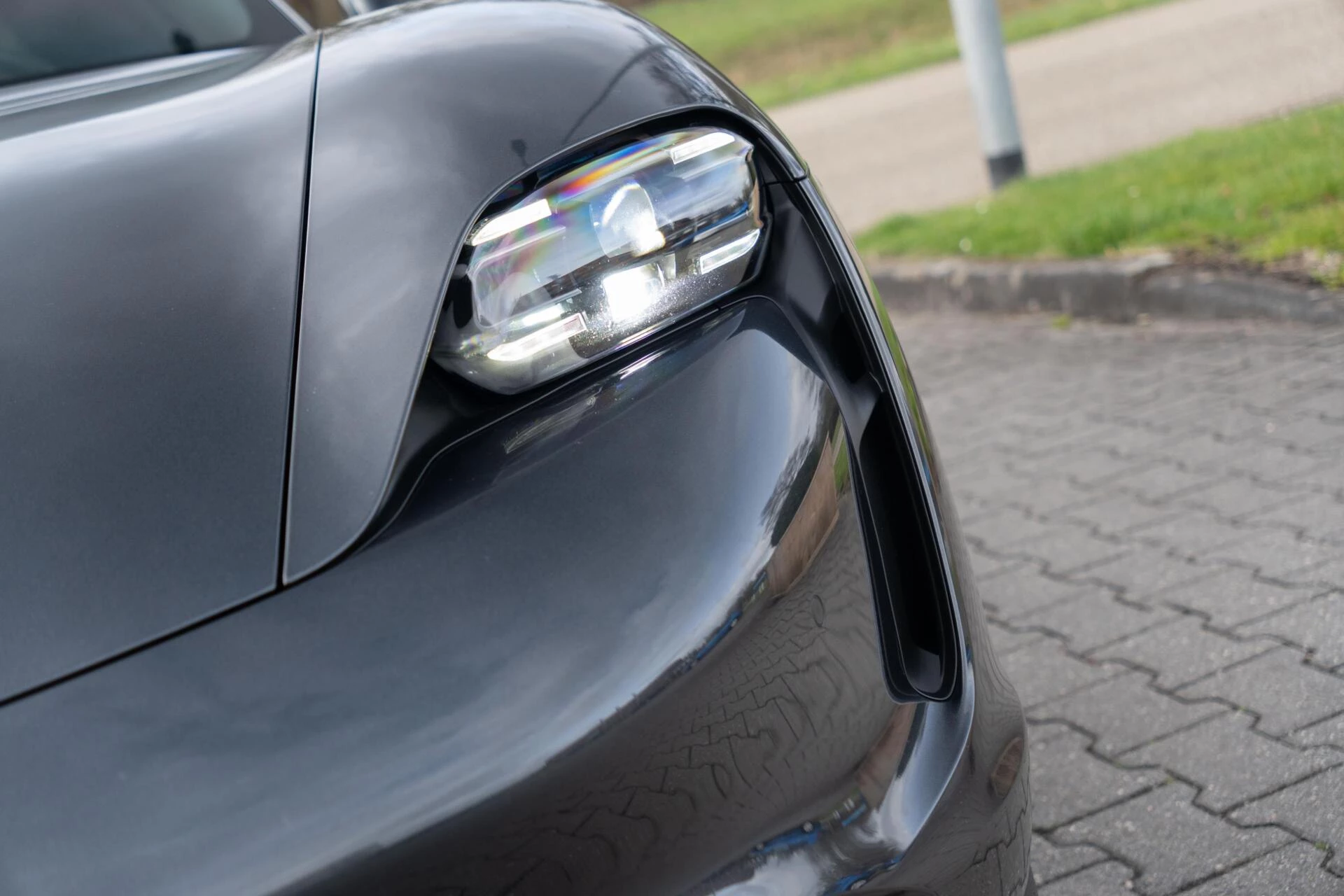 Hoofdafbeelding Porsche Taycan