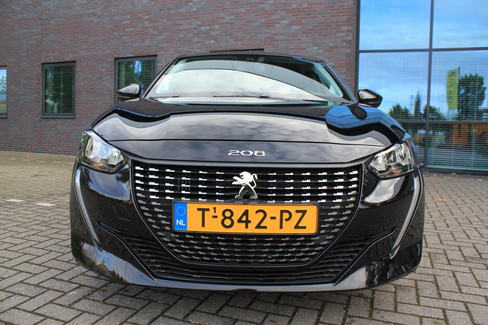 Hoofdafbeelding Peugeot 208