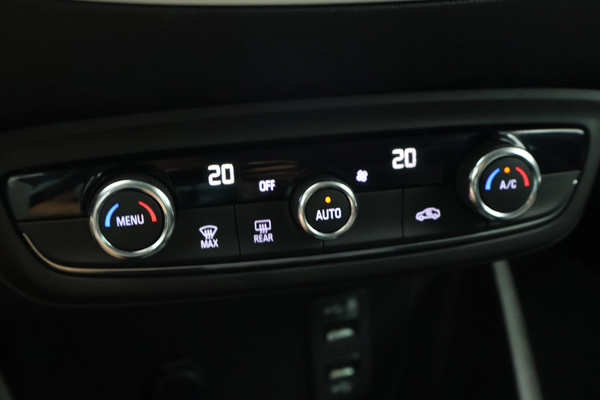 Hoofdafbeelding Opel Crossland X