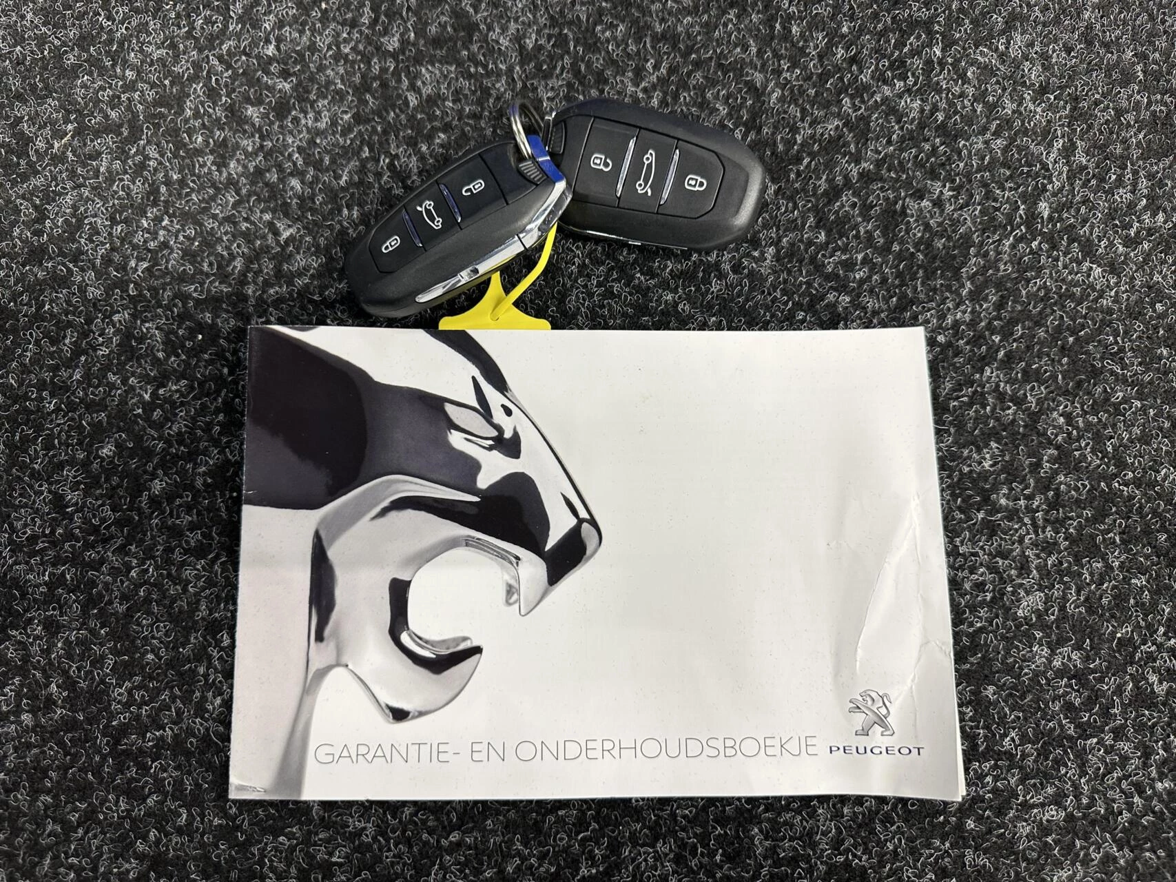 Hoofdafbeelding Peugeot 5008
