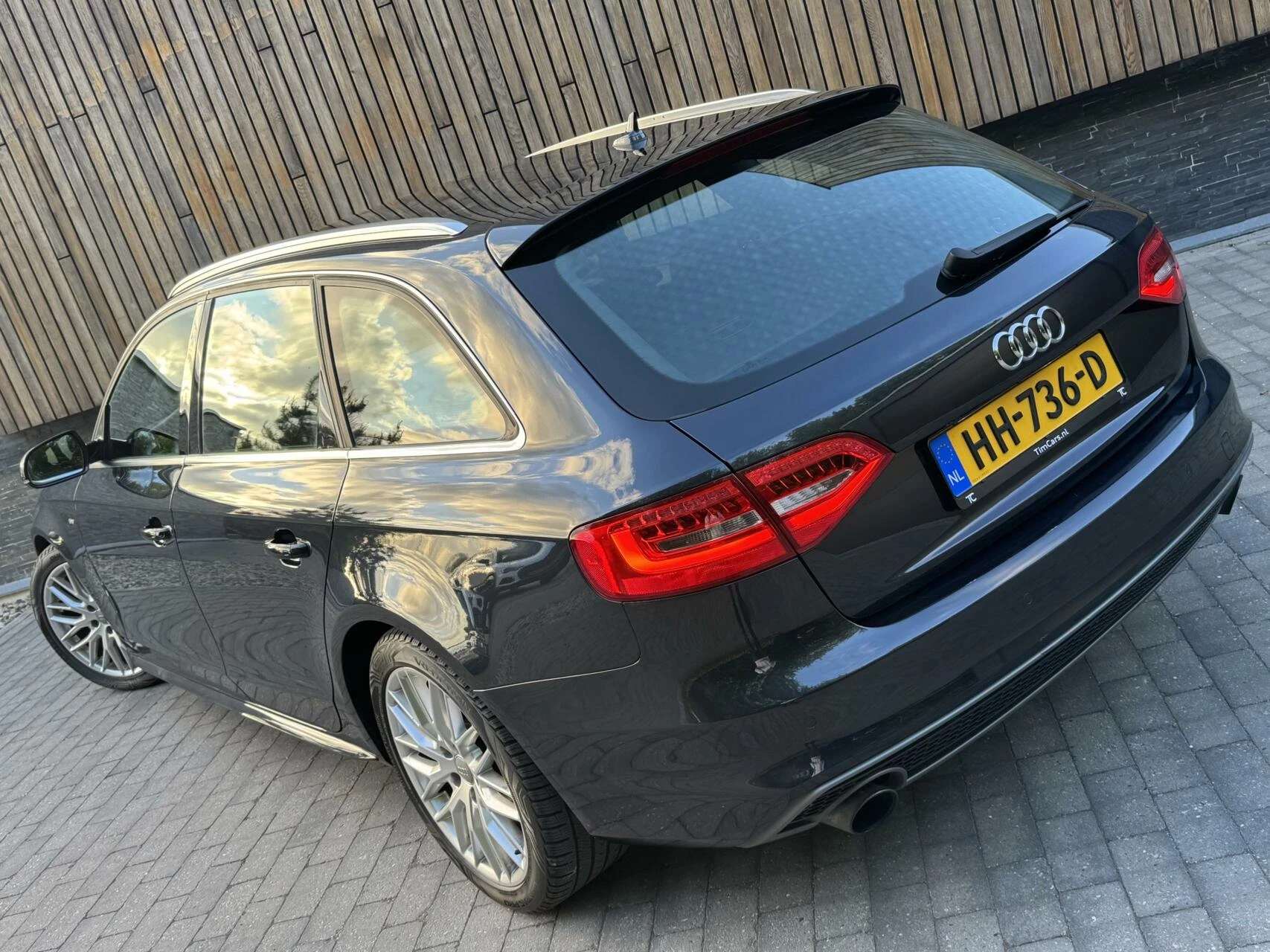 Hoofdafbeelding Audi A4