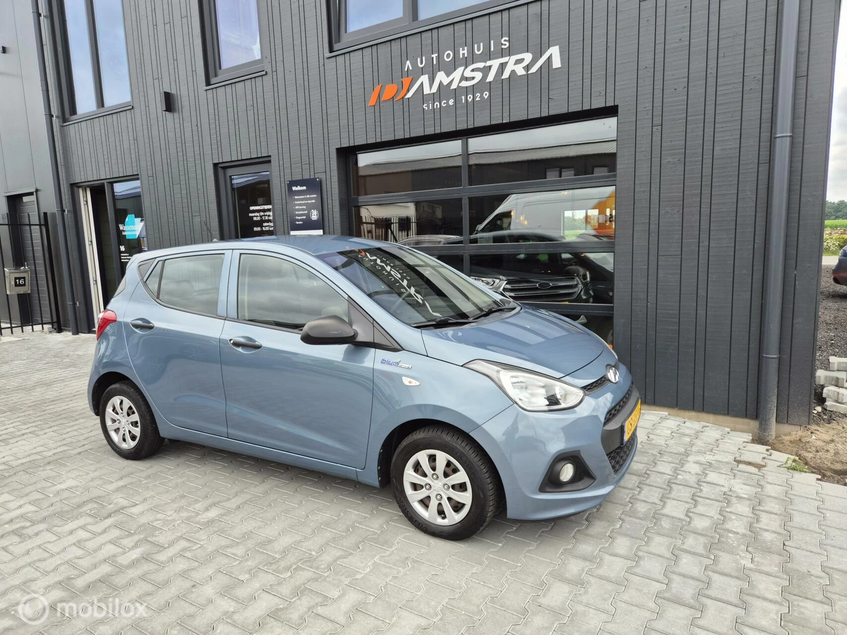 Hoofdafbeelding Hyundai i10