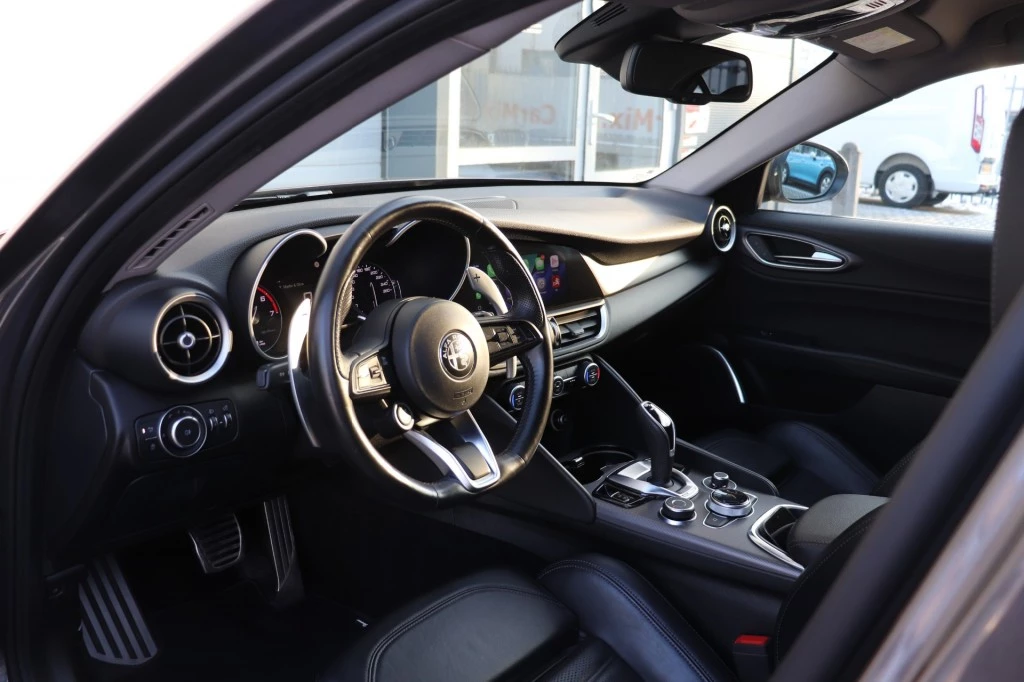 Hoofdafbeelding Alfa Romeo Giulia