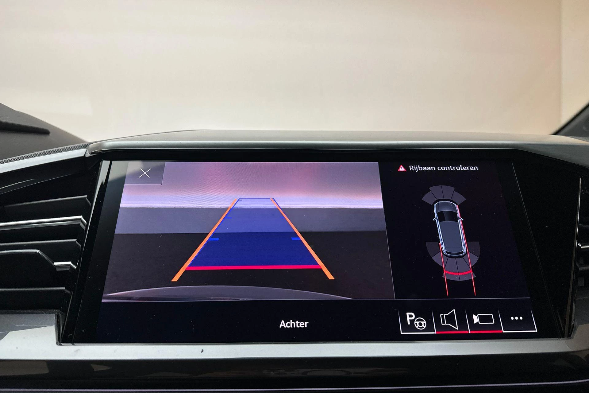 Hoofdafbeelding Audi Q4 e-tron