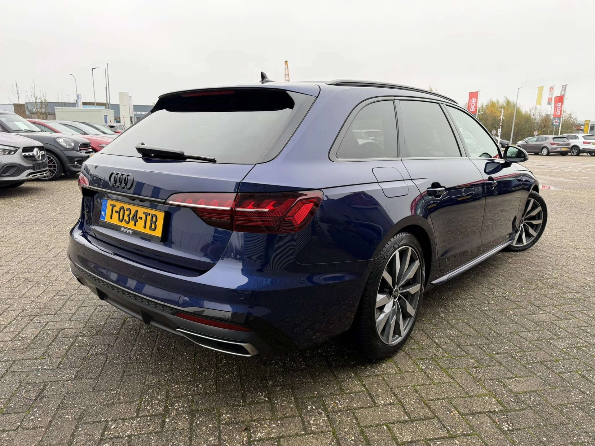 Hoofdafbeelding Audi A4