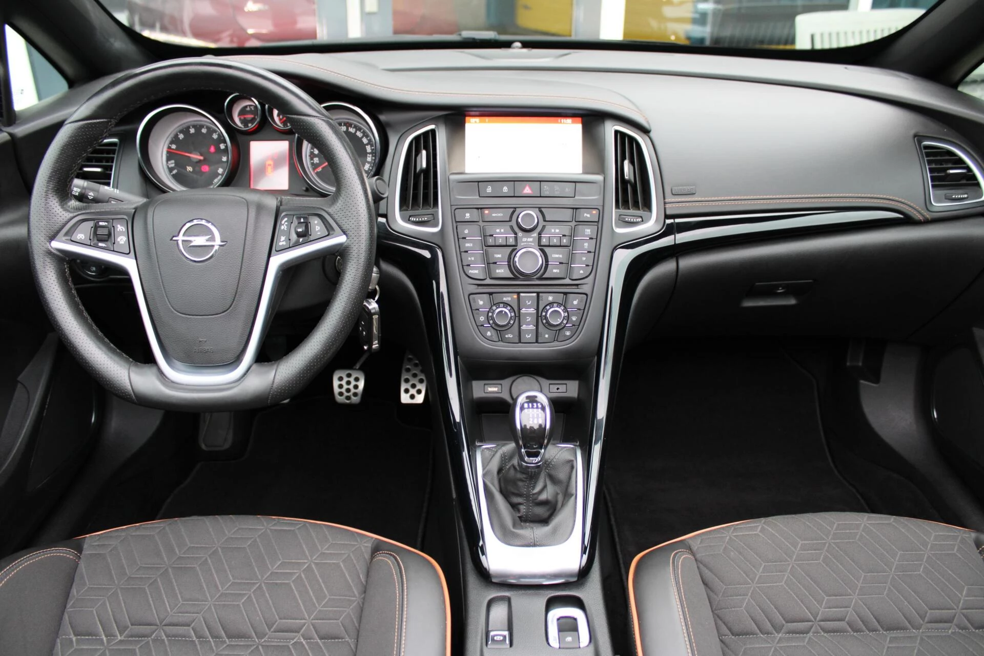 Hoofdafbeelding Opel Cascada