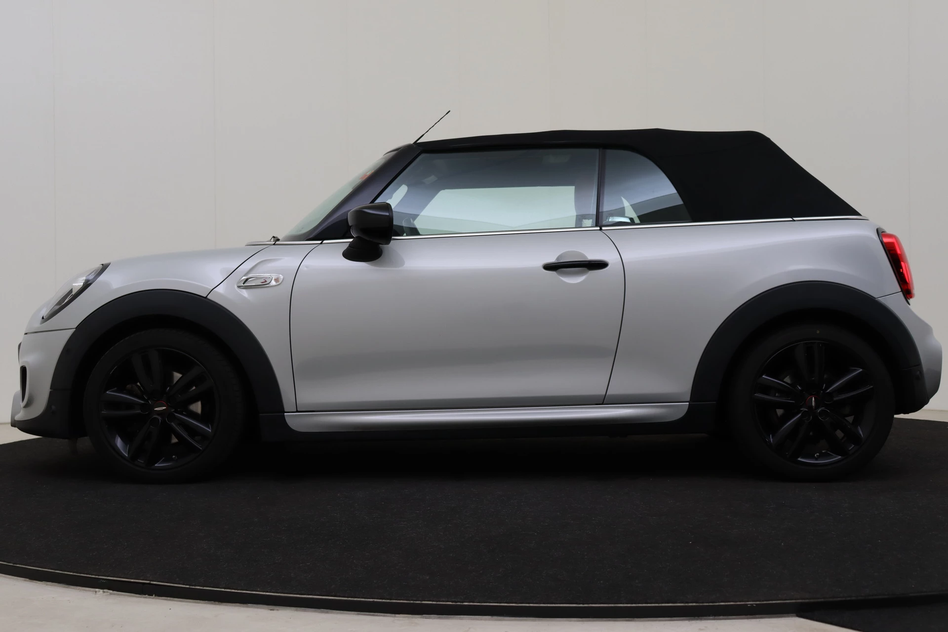 Hoofdafbeelding MINI Cooper S Cabrio