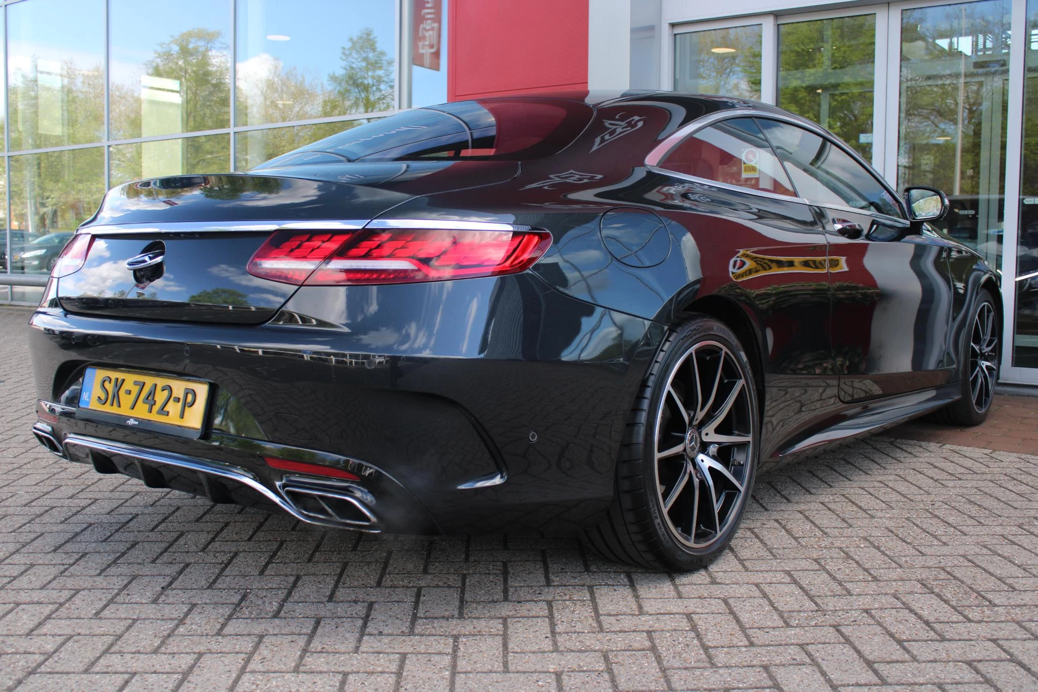 Hoofdafbeelding Mercedes-Benz S-Klasse