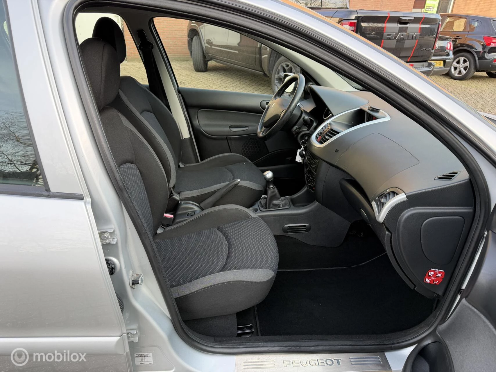 Hoofdafbeelding Peugeot 206