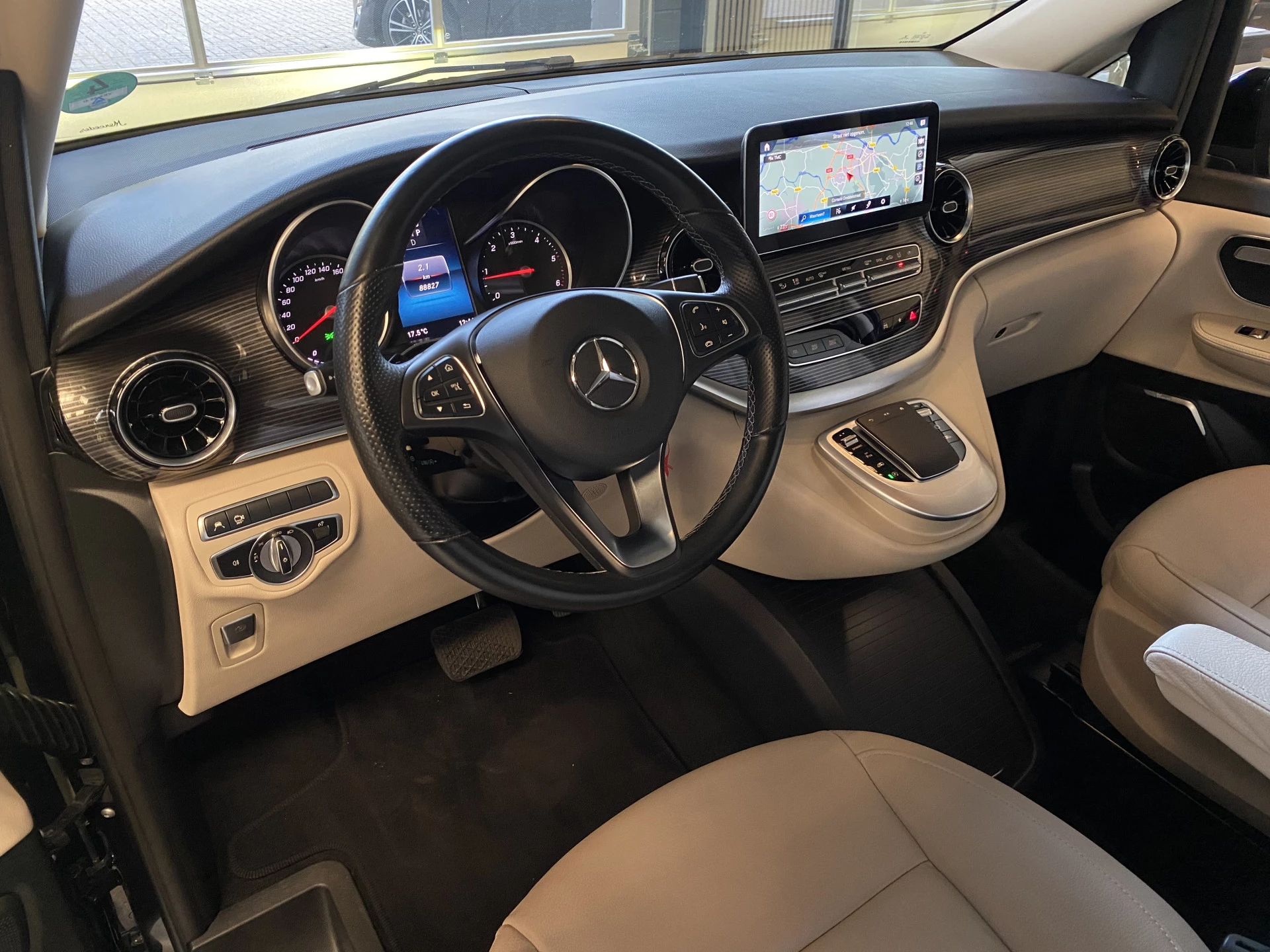 Hoofdafbeelding Mercedes-Benz V-Klasse