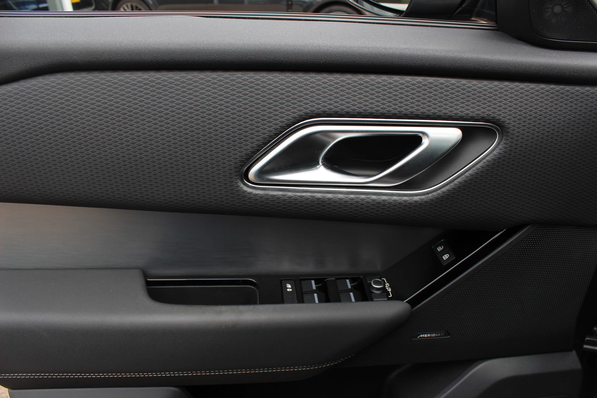 Hoofdafbeelding Land Rover Range Rover Velar