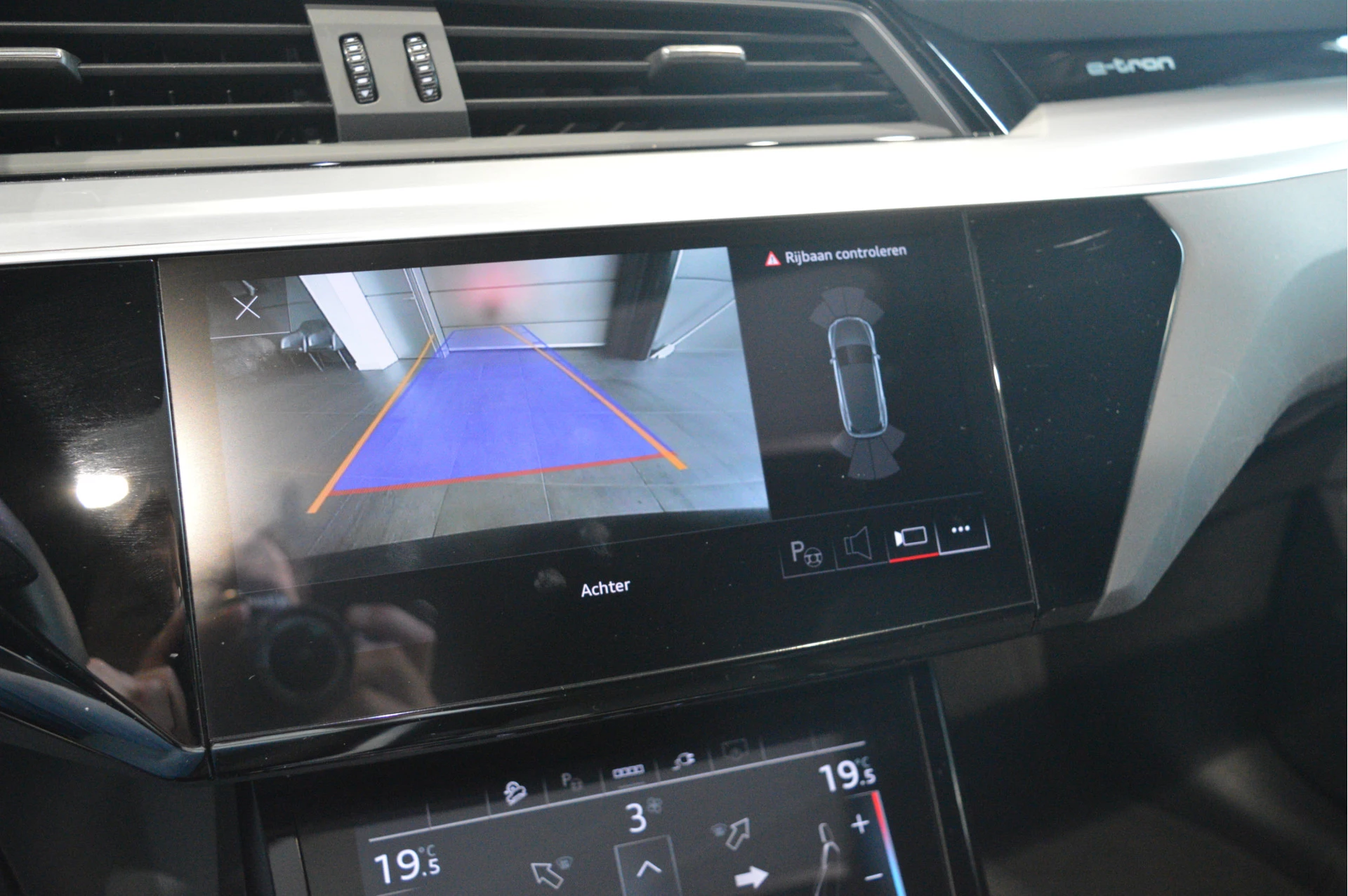 Hoofdafbeelding Audi Q8 e-tron