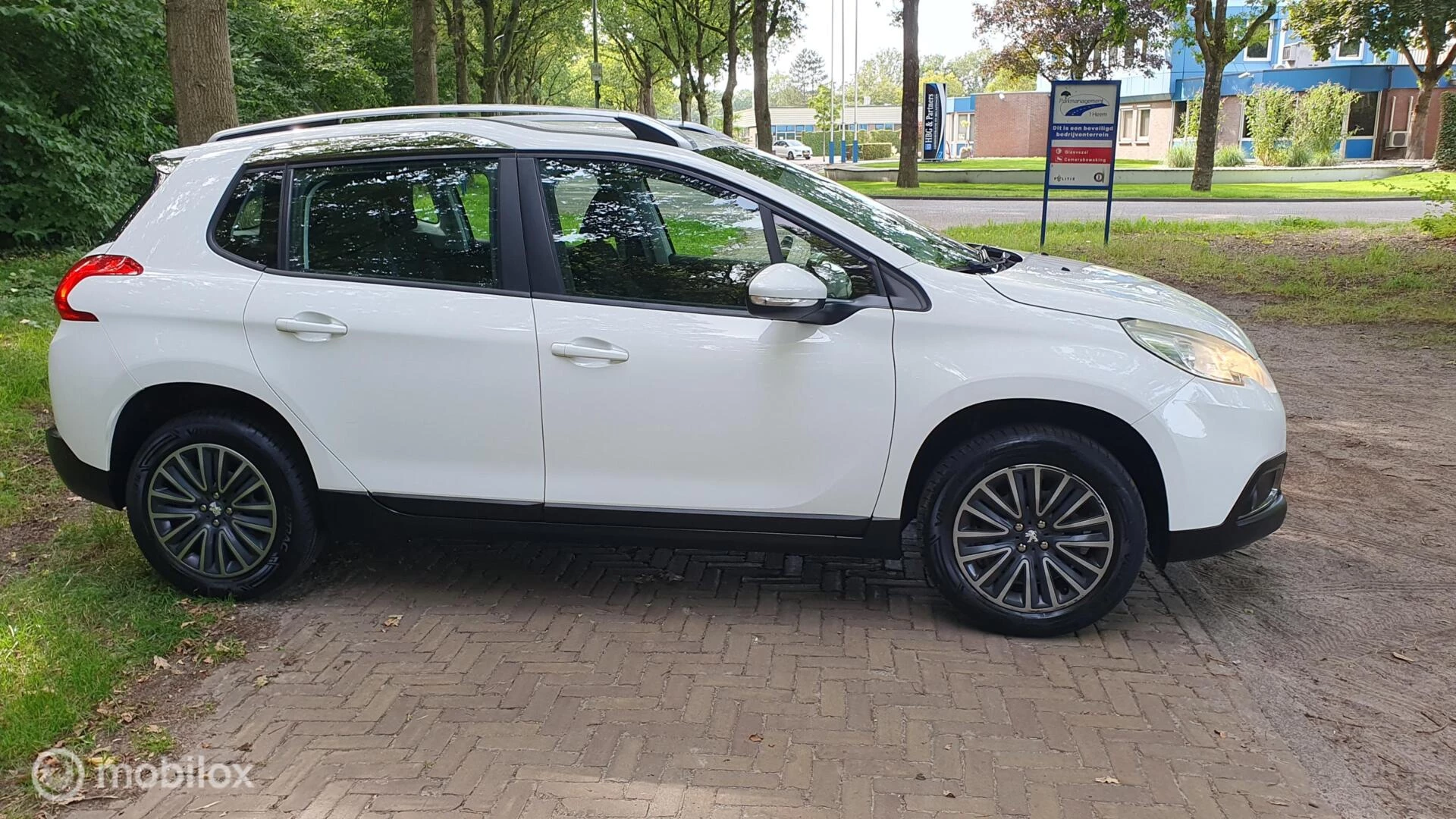 Hoofdafbeelding Peugeot 2008