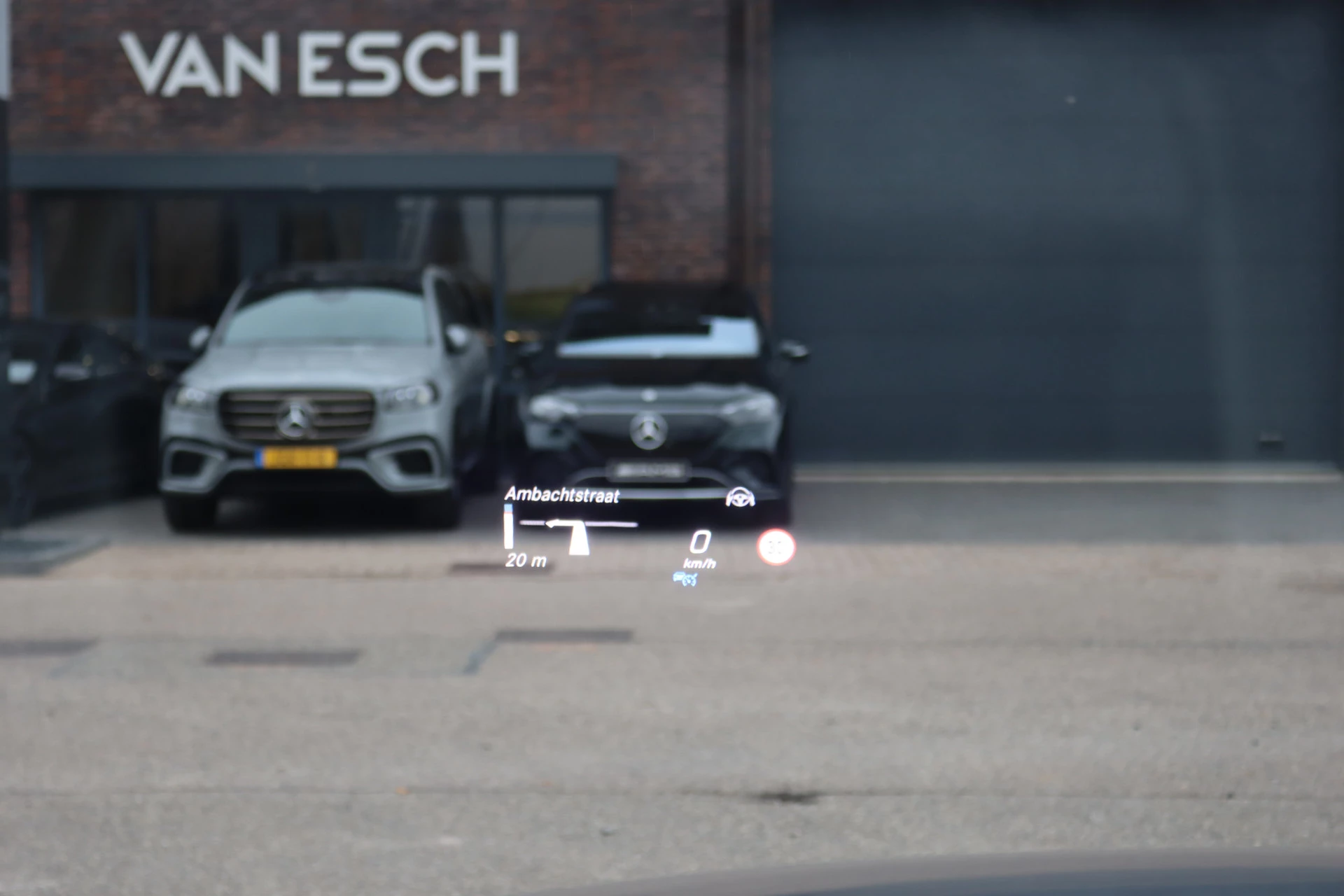 Hoofdafbeelding Mercedes-Benz EQC
