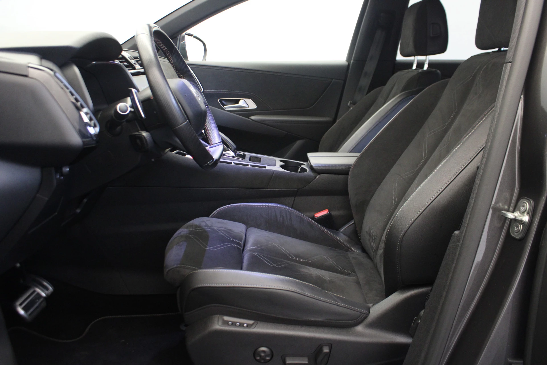 Hoofdafbeelding DS DS 7