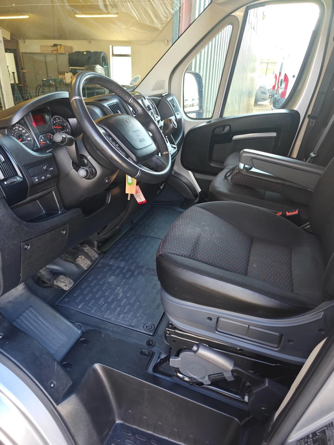 Hoofdafbeelding Peugeot Boxer