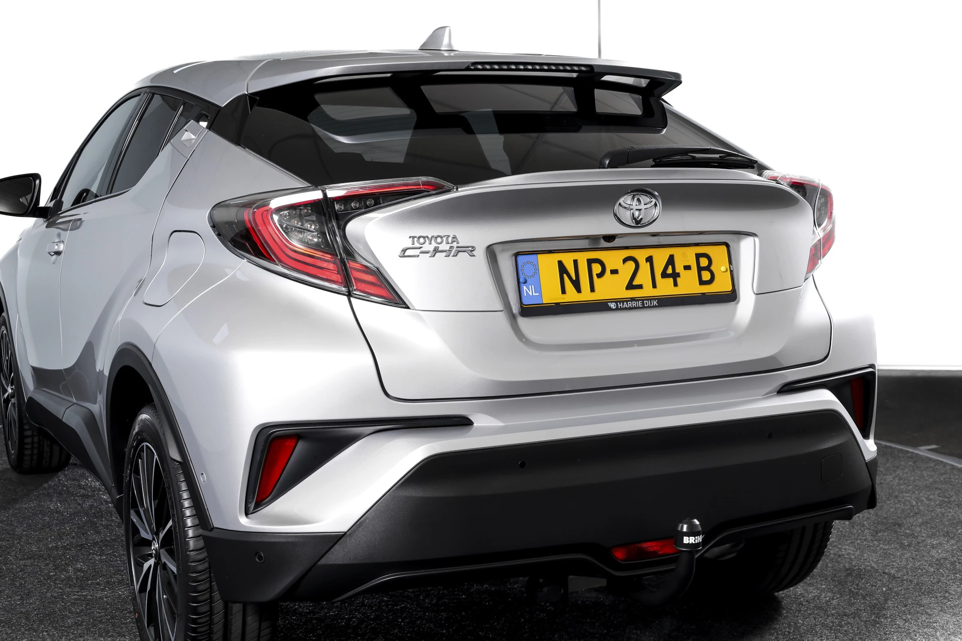 Hoofdafbeelding Toyota C-HR
