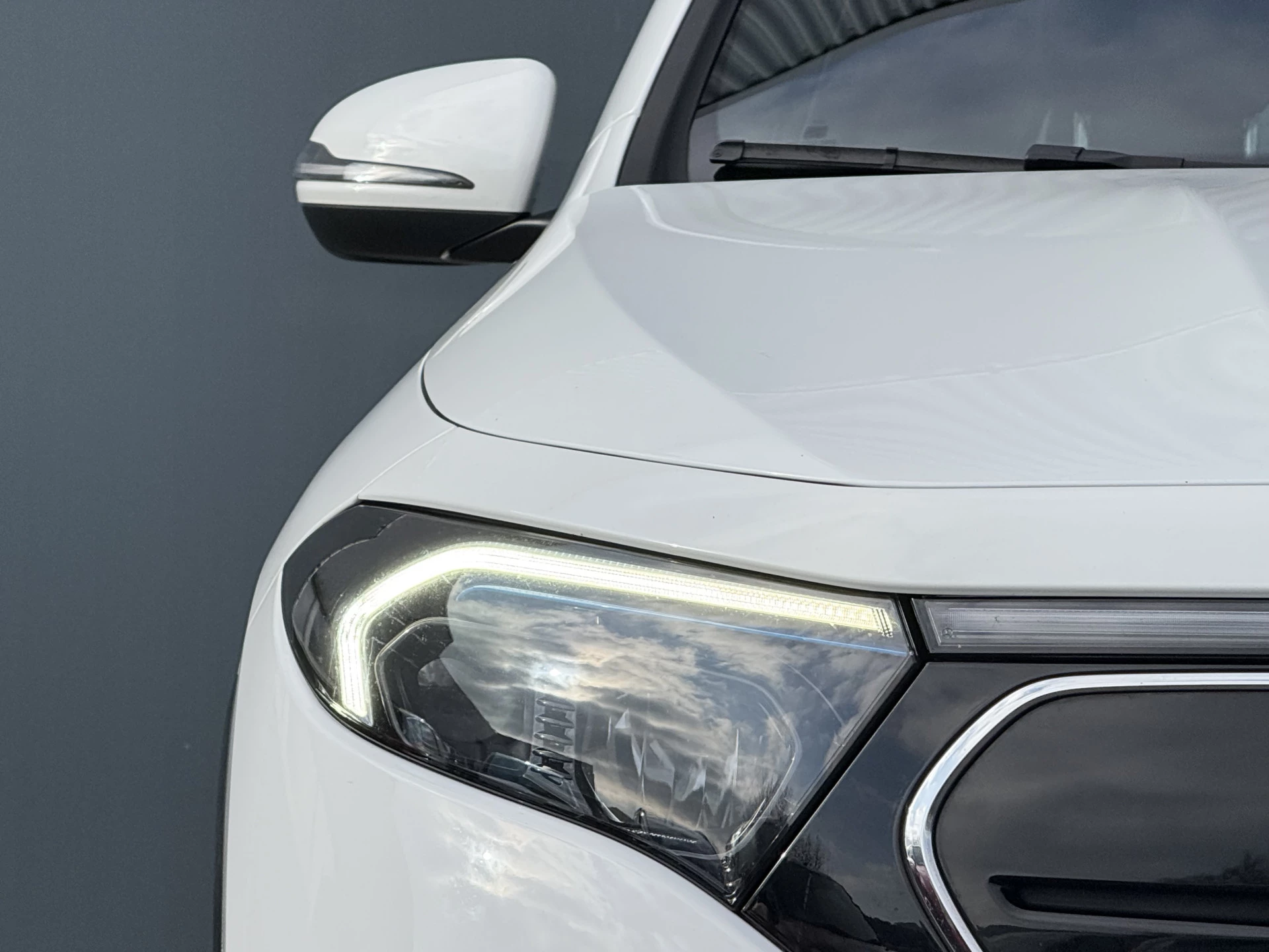 Hoofdafbeelding Mercedes-Benz EQA