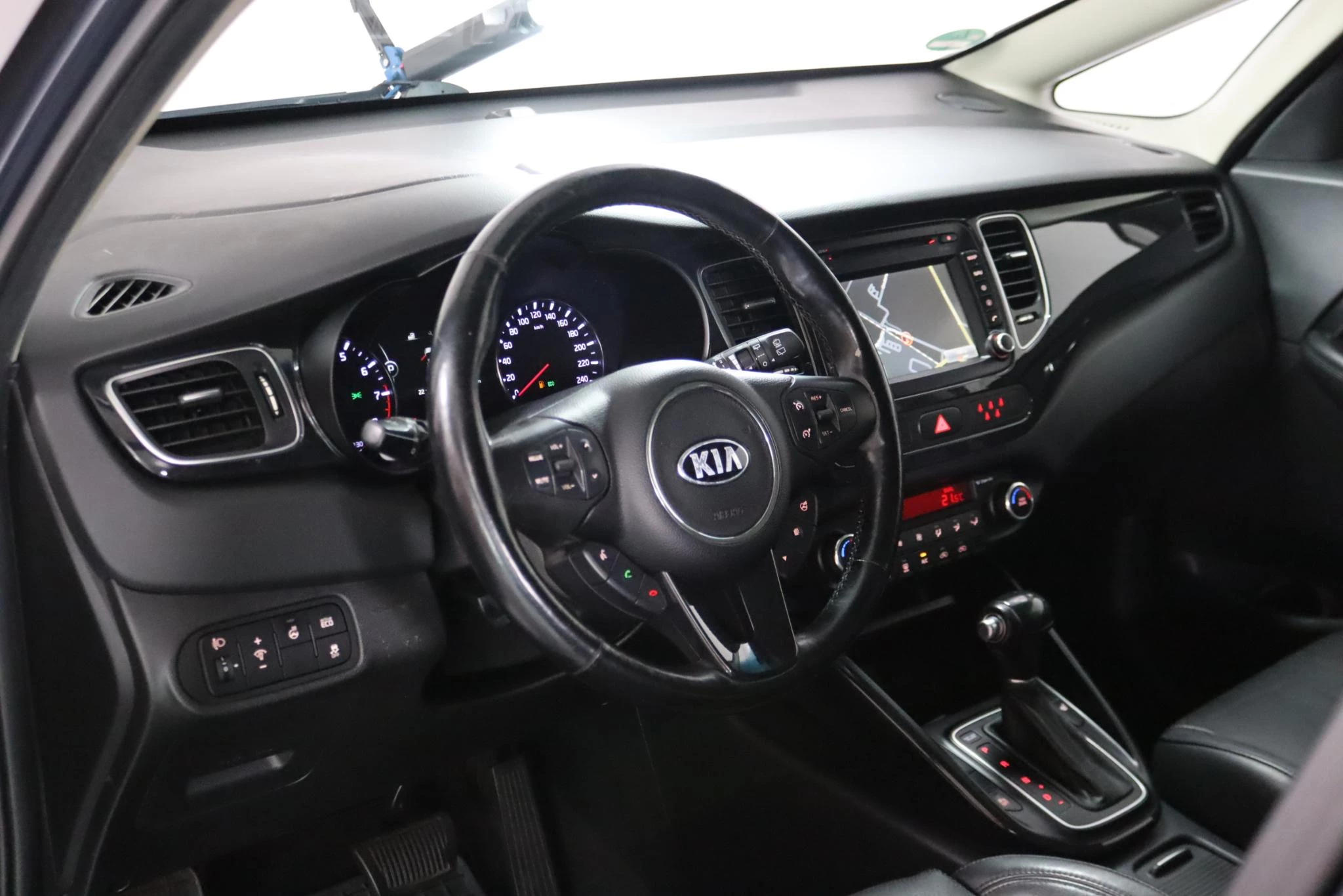 Hoofdafbeelding Kia Carens