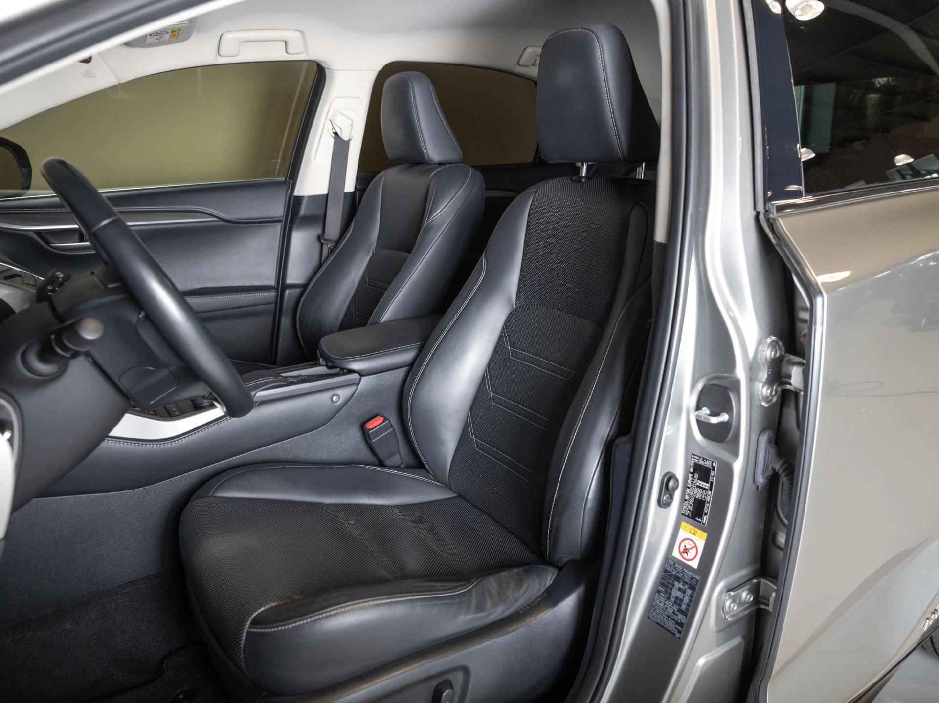 Hoofdafbeelding Lexus NX