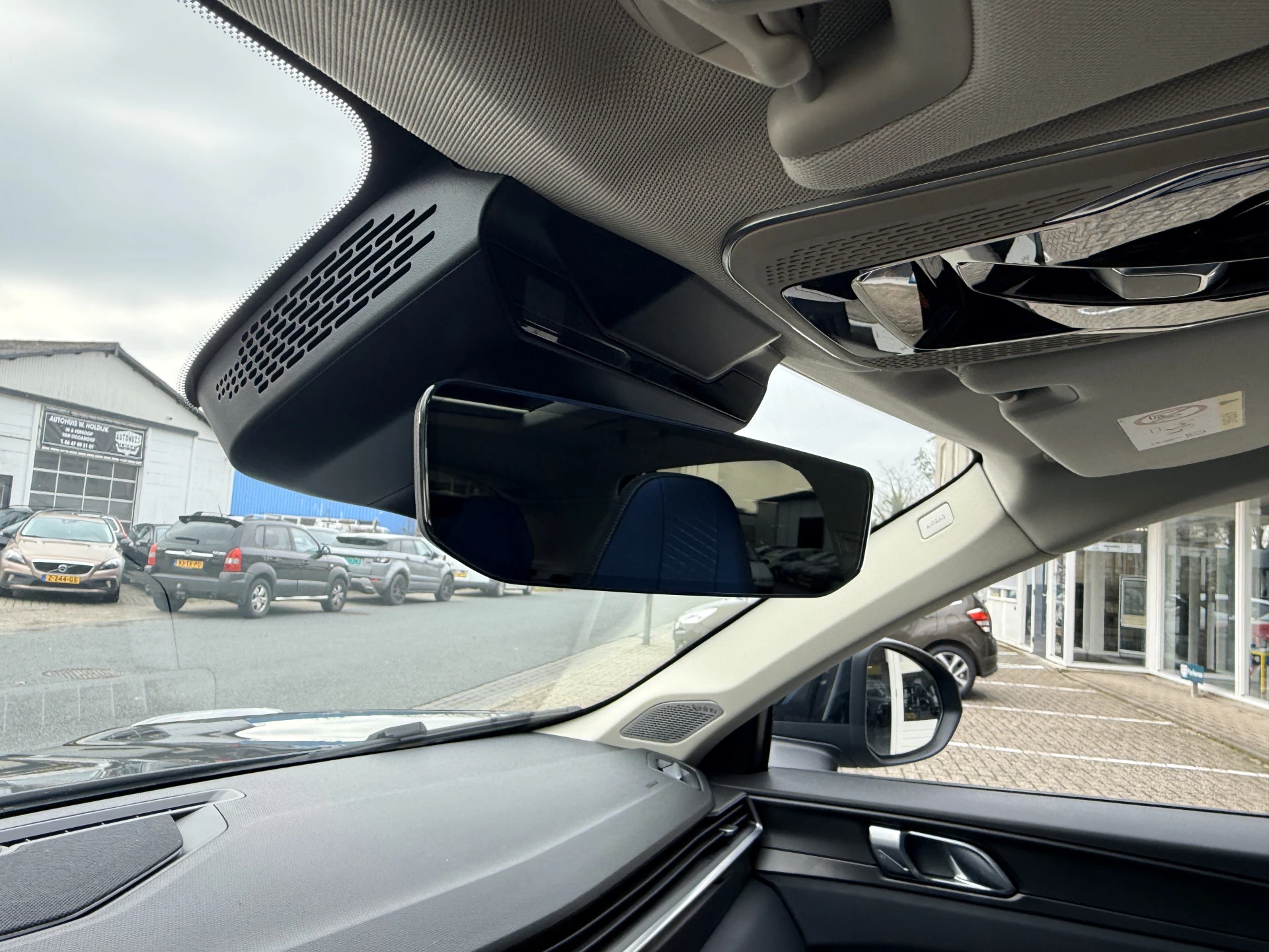 Hoofdafbeelding Lynk & Co 01