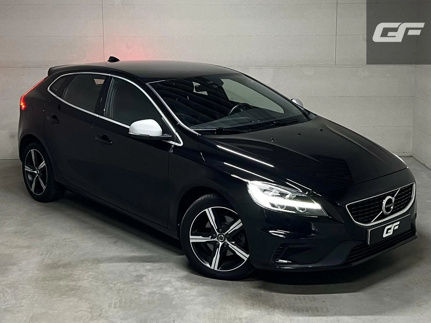 Hoofdafbeelding Volvo V40